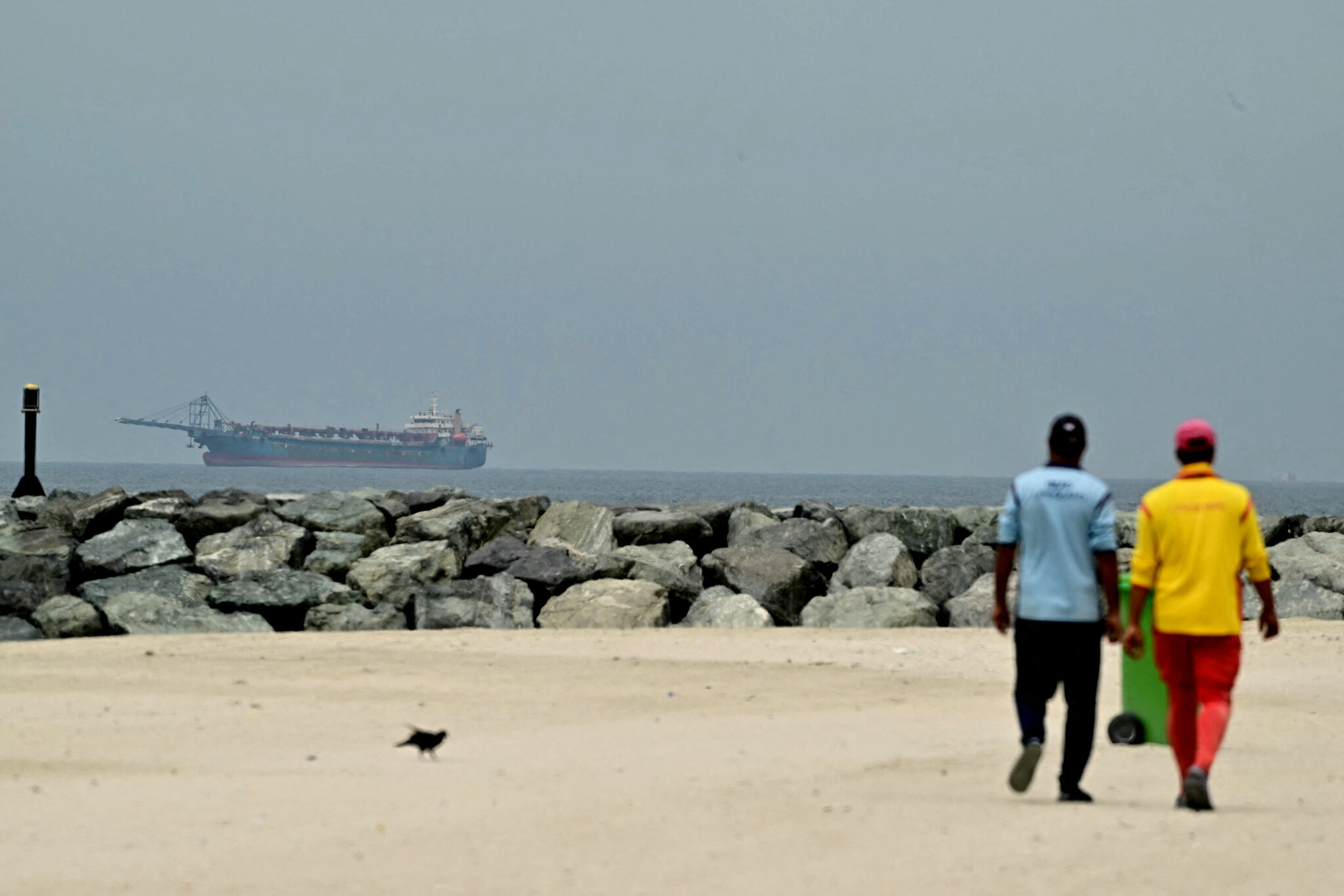 State of U.S. Blockade Is Unclear as Some Ships Transit Strait of Hormuz