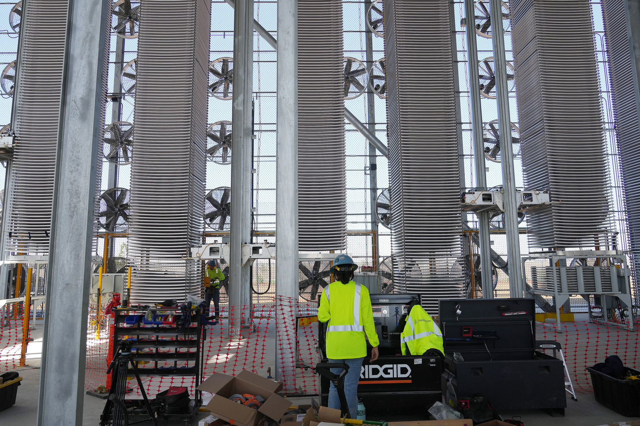 The Long-Term Plan to Scrub Carbon From the Sky