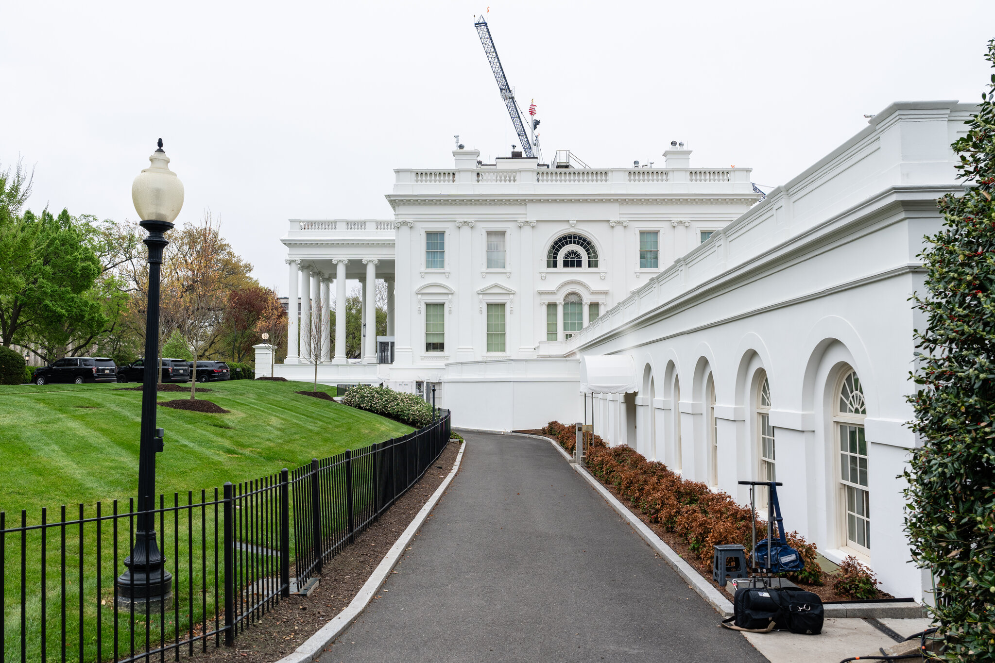 White House and Anthropic Hold ‘Productive’ Meeting, Aiming for a Compromise