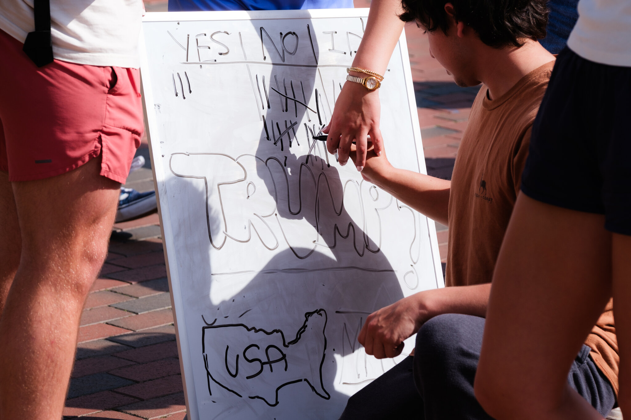 They’re Young. They’re Conservative. And They’re Split Over the War.