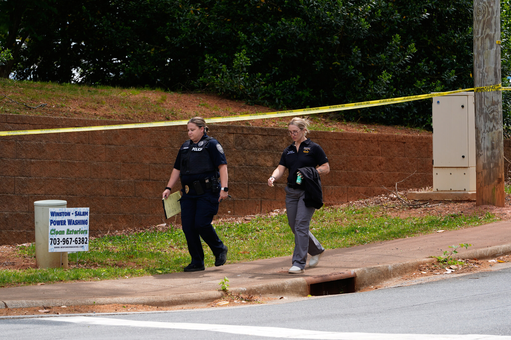 2 Teens Killed and 5 Injured in North Carolina Shooting
