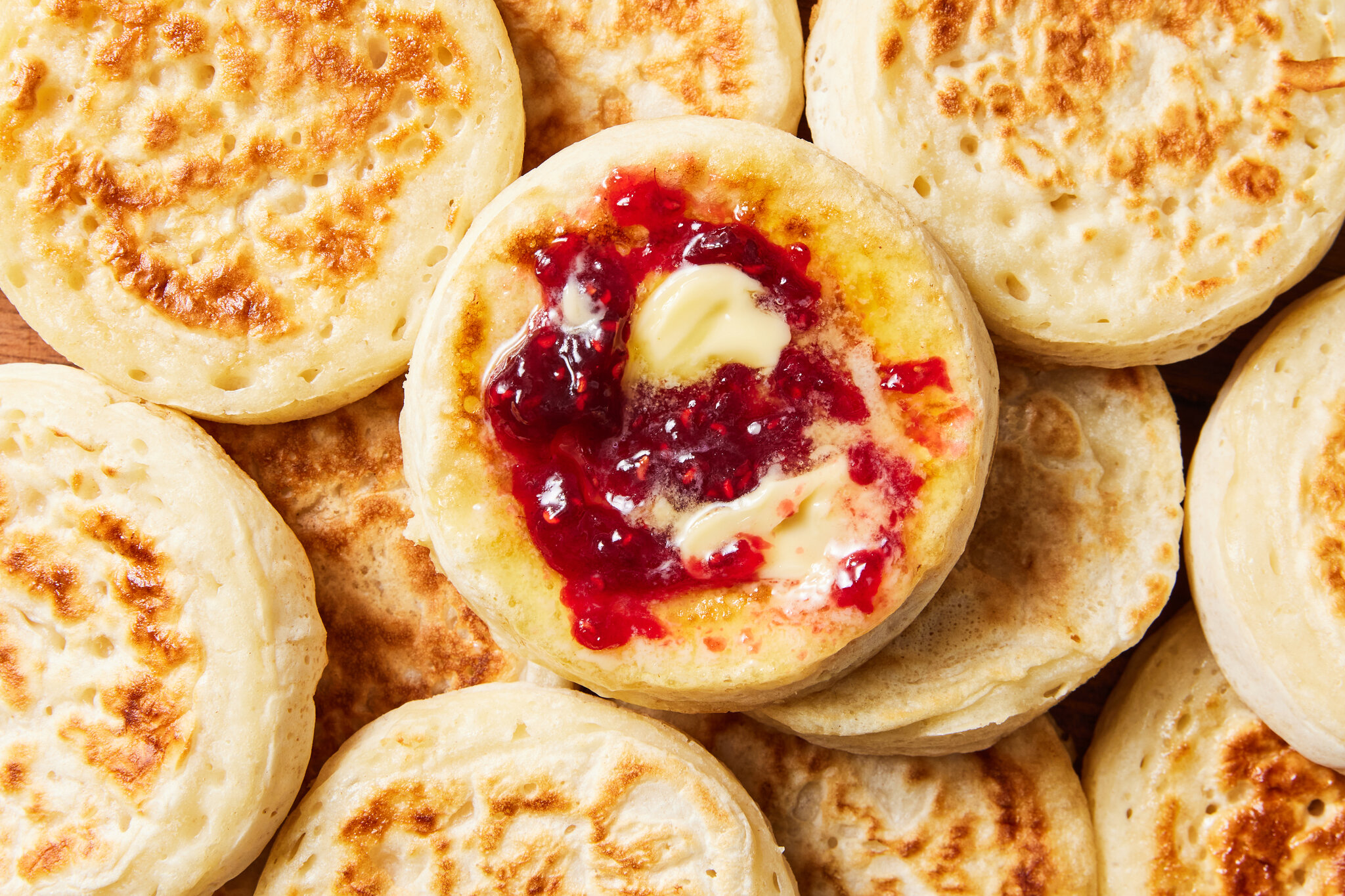 Hey, Bampot! Can You Tell Real British Insults From Fakes in This Quiz?