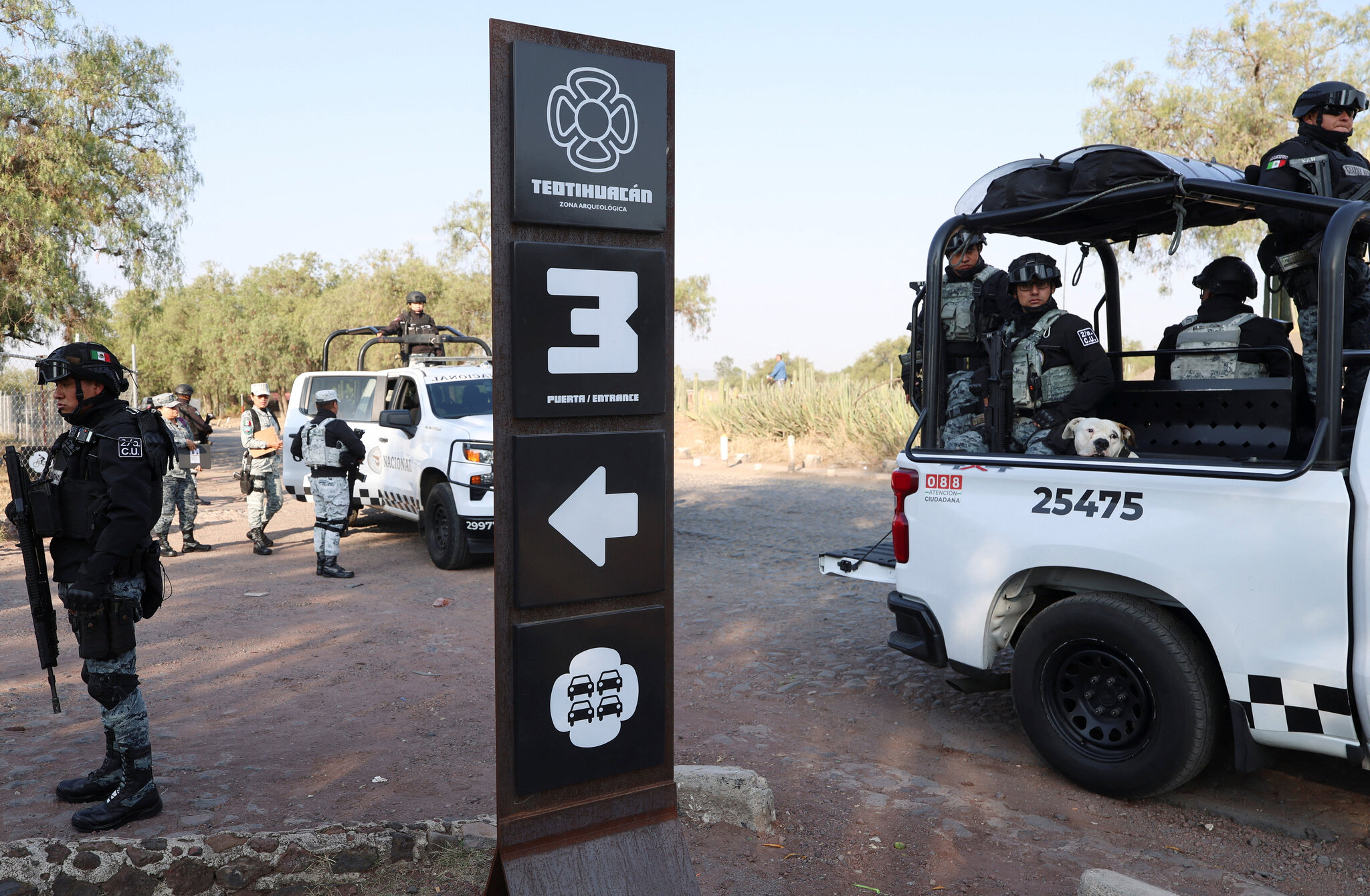 Teotihuacán Gunman Carried Notes Related to Past U.S. Mass Shootings