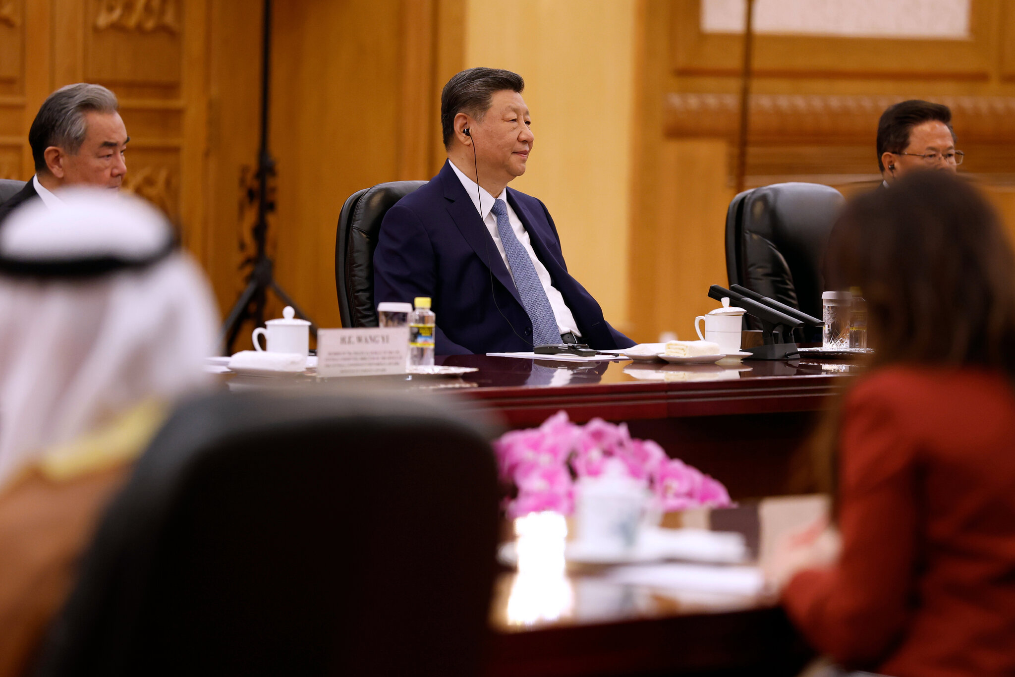 Xi Calls For Hormuz to Reopen as China Balances Its Gulf Interests