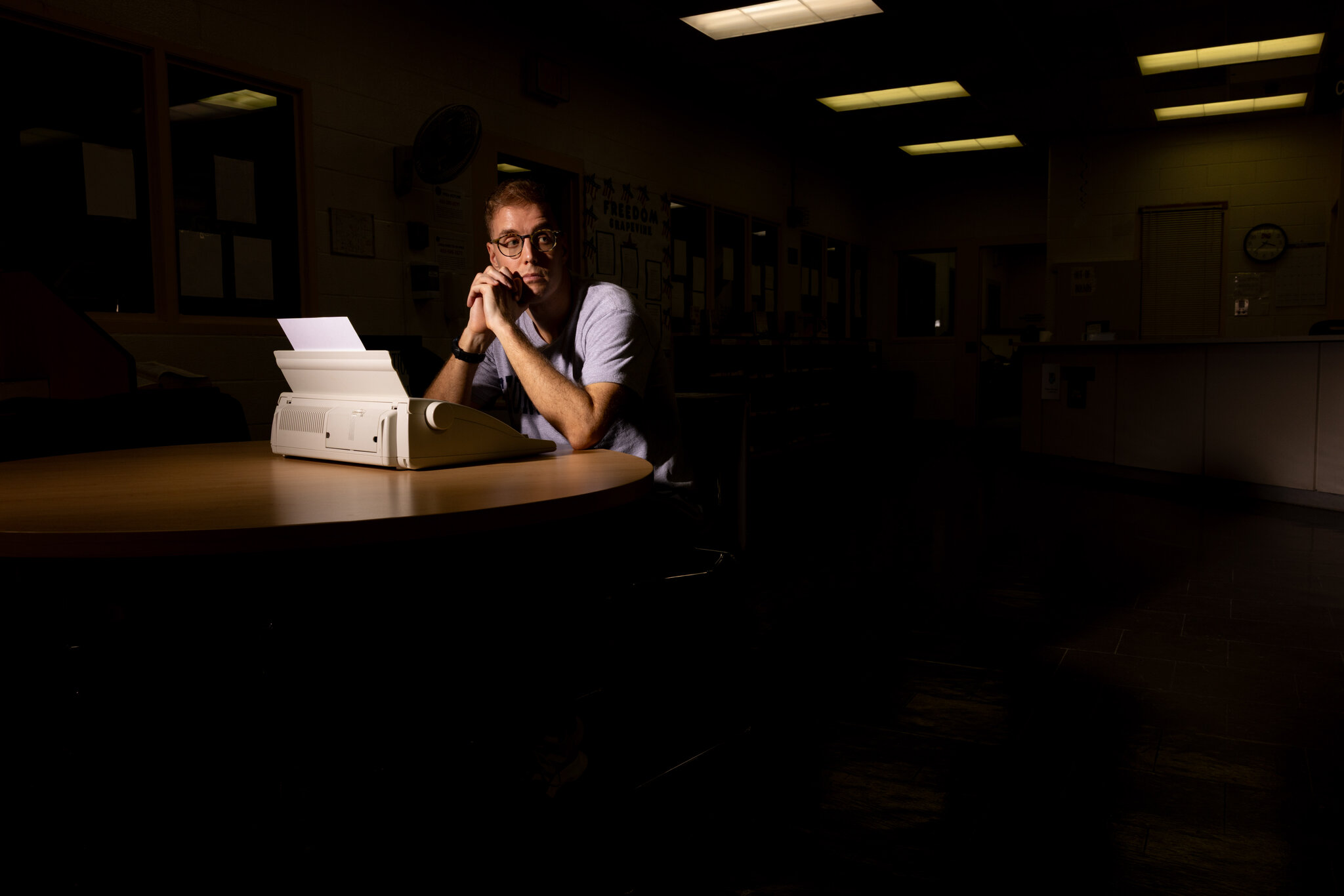 Even Without Internet Access, Prisoners Are Trying to Benefit From A.I.