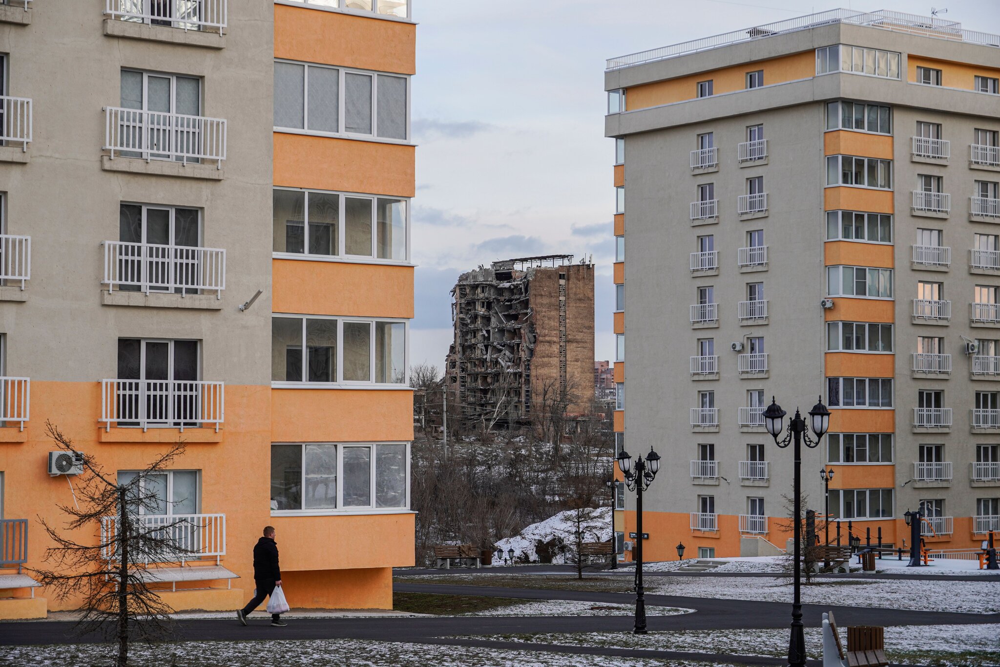 Threat of Evictions Darkens Russia’s Rosy Picture of Occupied Ukraine