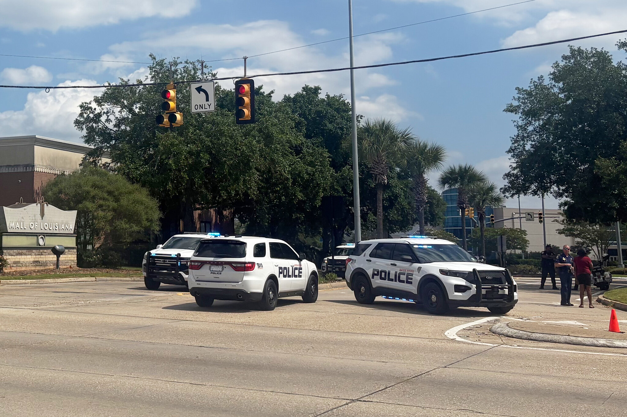 10 Injured as Shooting Erupts at Mall in Louisiana