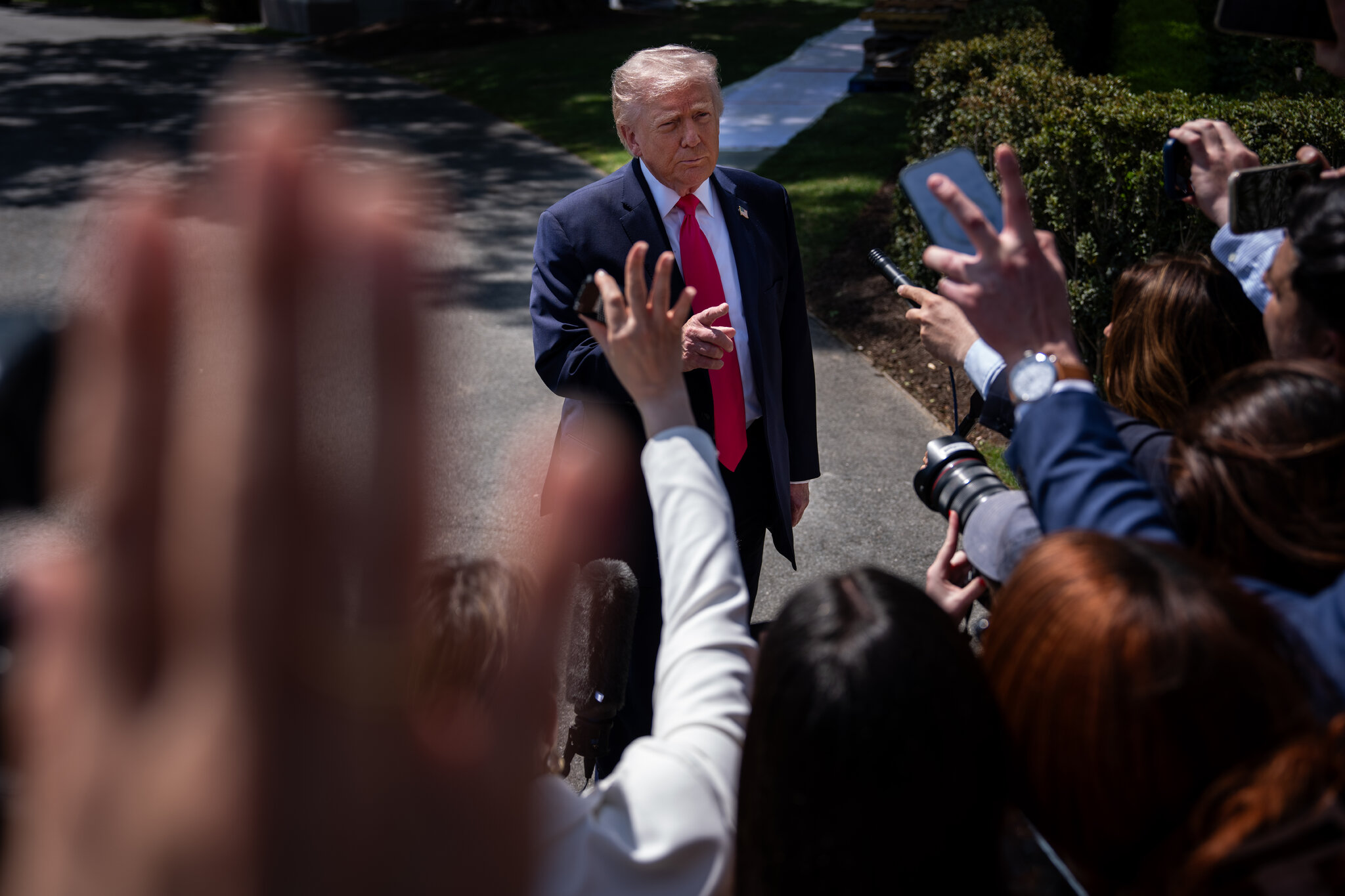 Trump to Dine With Reporters He’s Been Roasting All Week