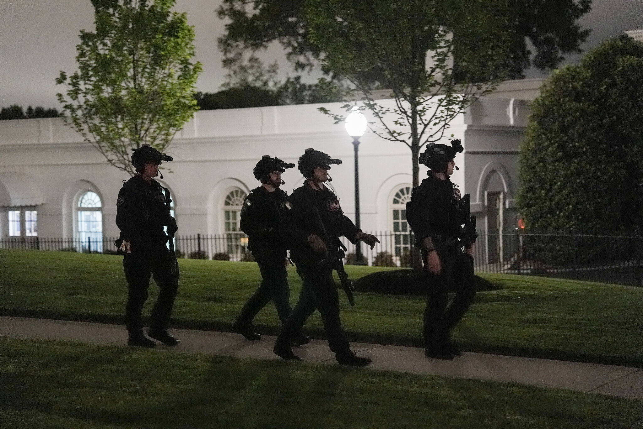 Again, a Gunman Got Perilously Close to Trump