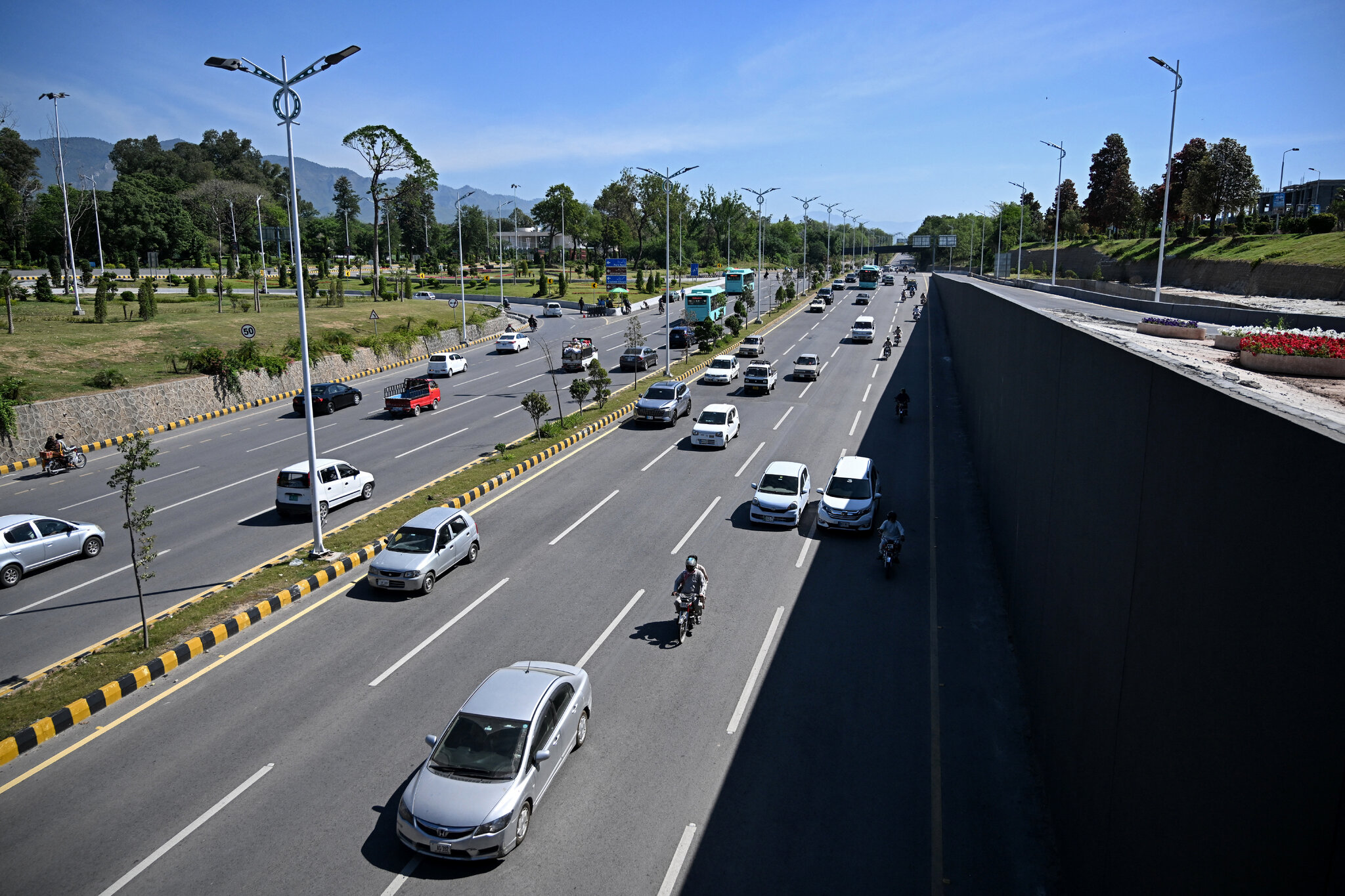 Islamabad Reopens After U.S.-Iran Talks Fail to Materialize