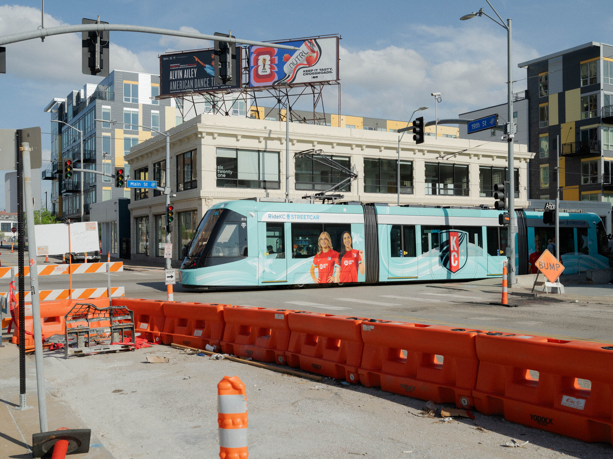 Kansas City, a Car Town, Spends Millions on World Cup Transit