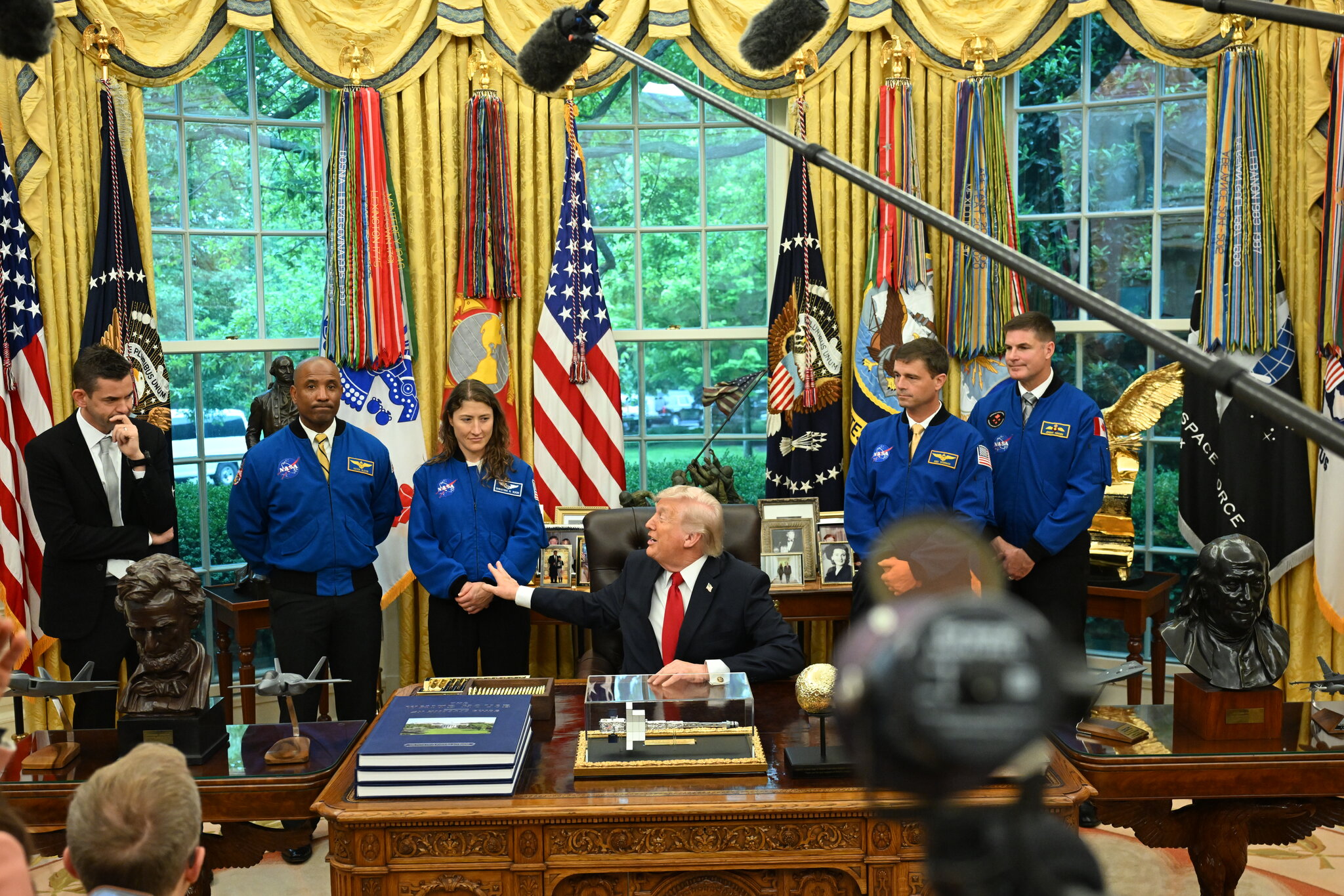 ‘A Lot of Rocket’: Trump Celebrates Artemis II Astronauts at the White House