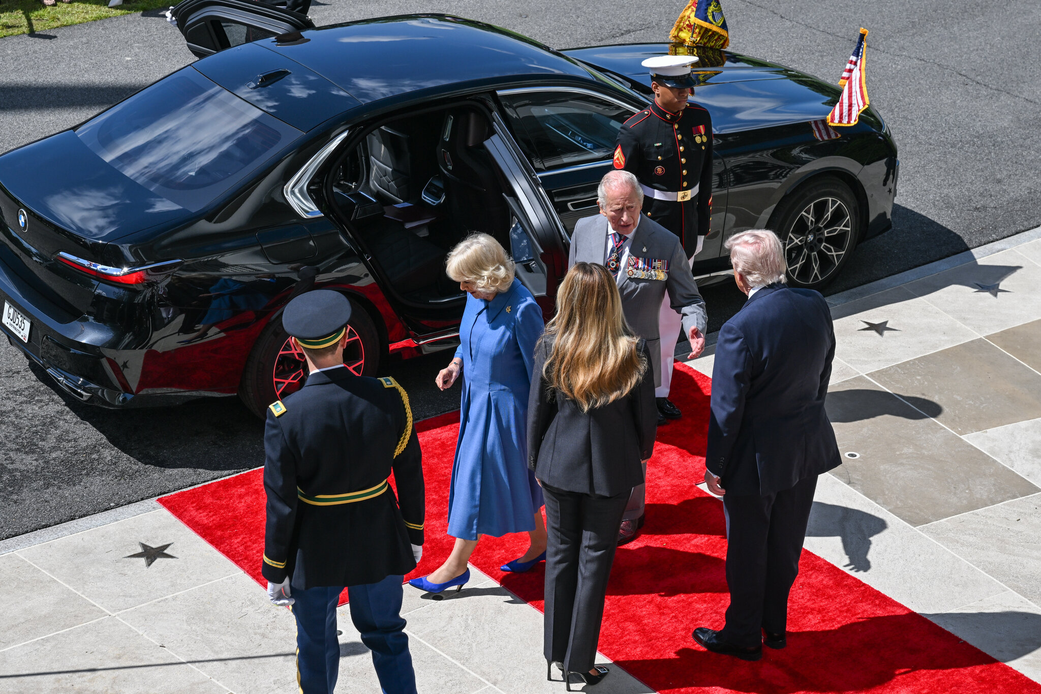 Last Up on the Royals’ U.S. Tour: A Potluck and a Win for Scottish Whisky