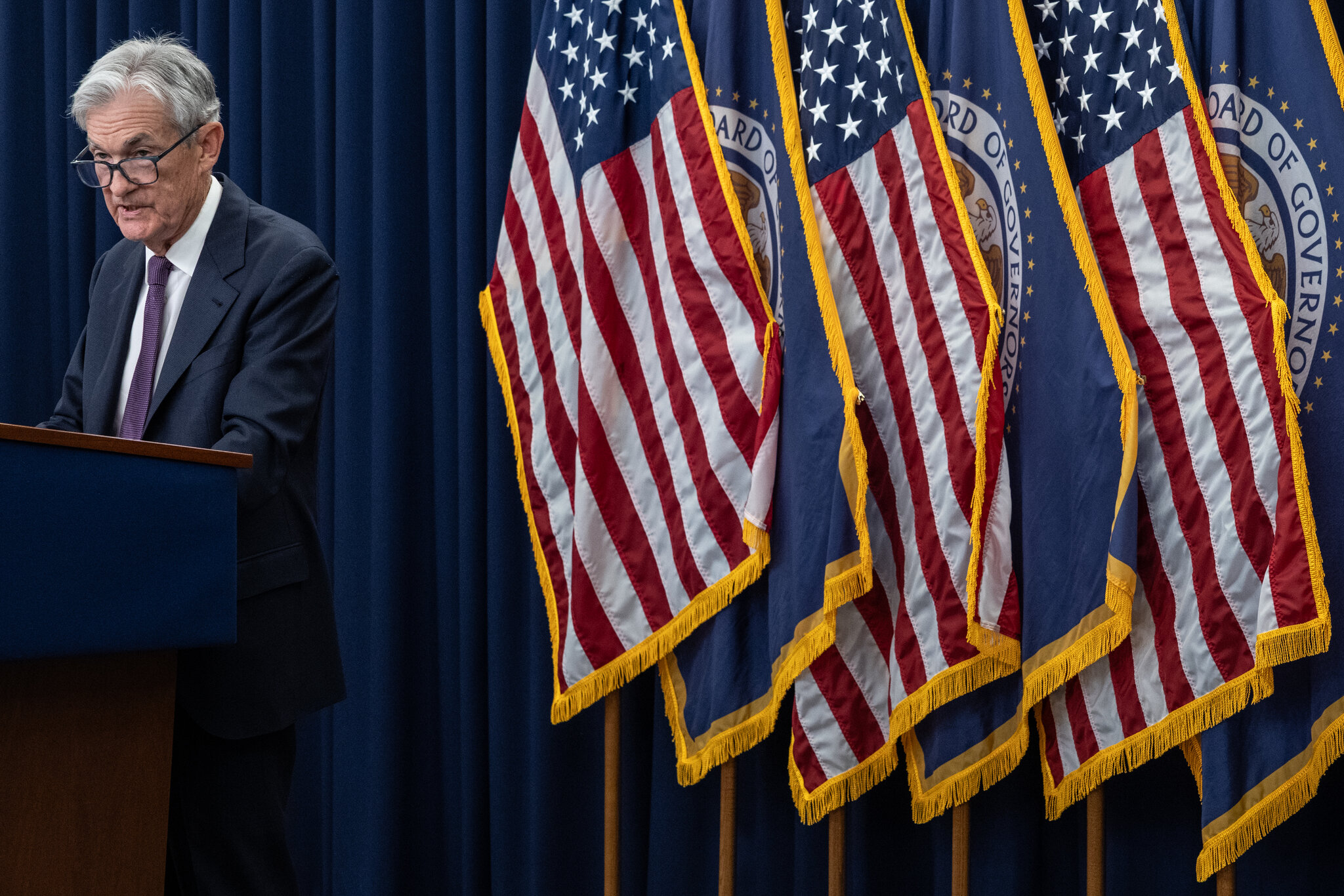 Fed Officials Cite Inflation Concerns in Defending Dissents