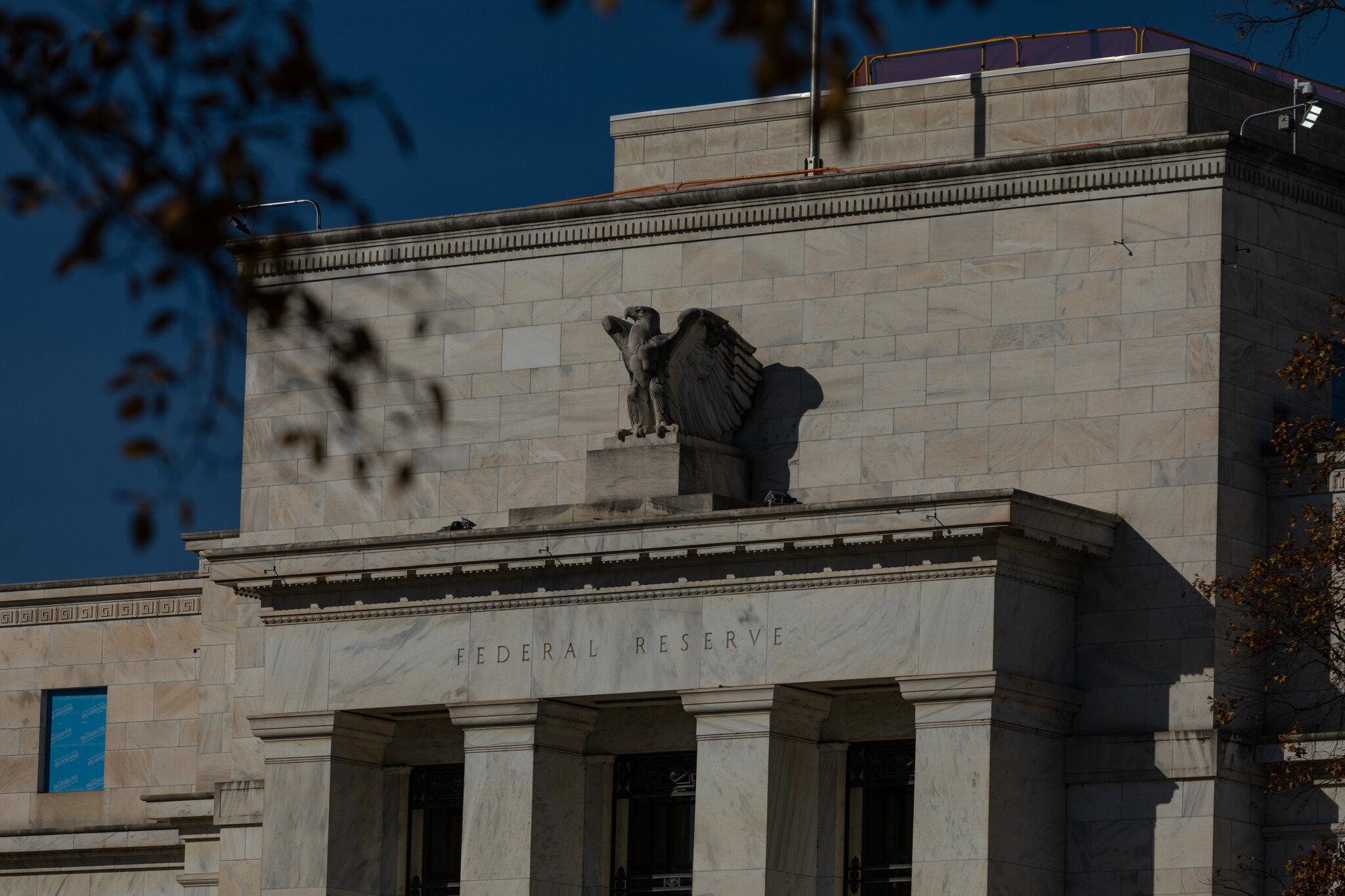 The World’s Central Banks Are Wrestling With a Gigantic Problem
