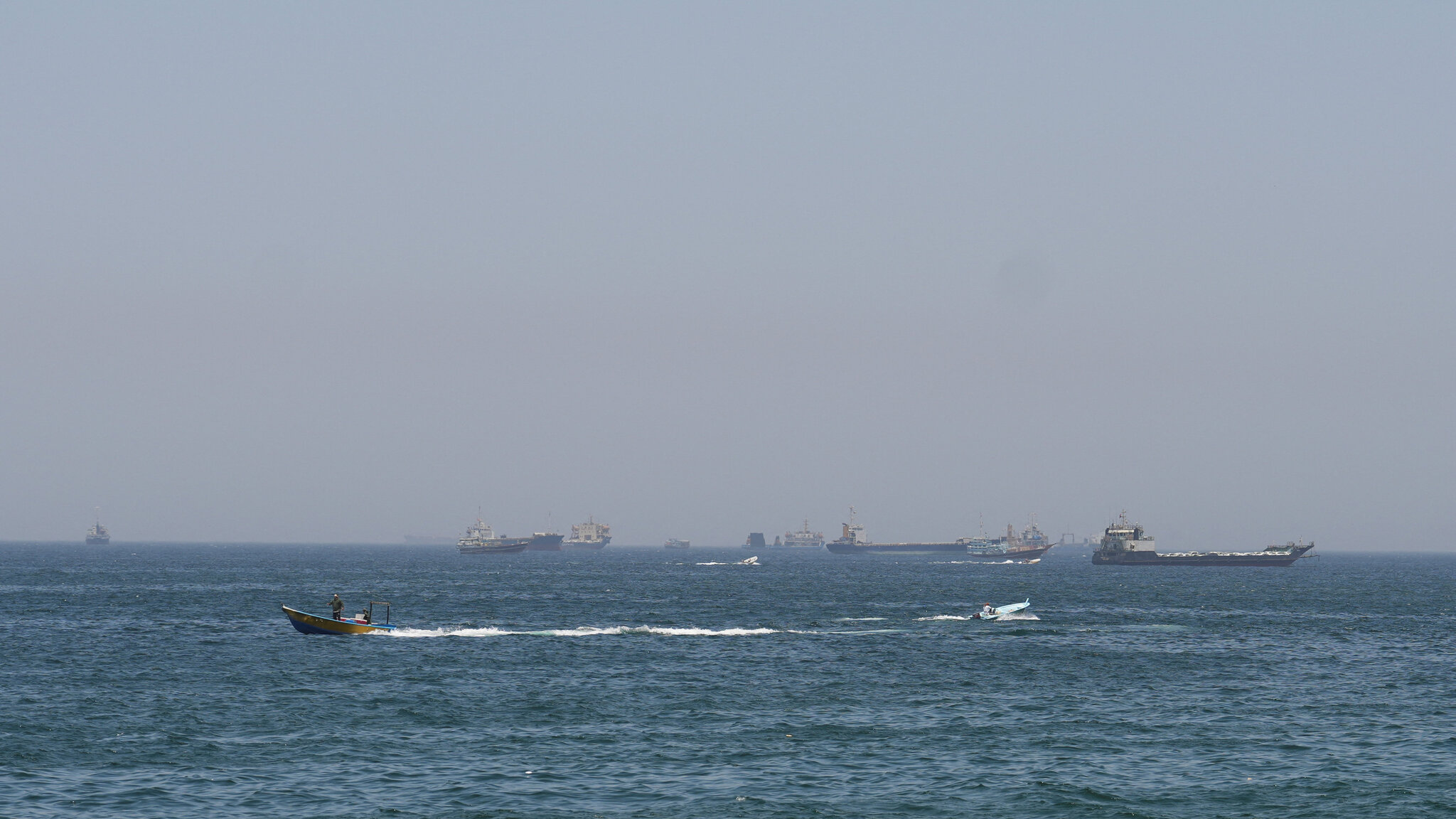 Shipping Firms Left Guessing by Confusion in Strait of Hormuz
