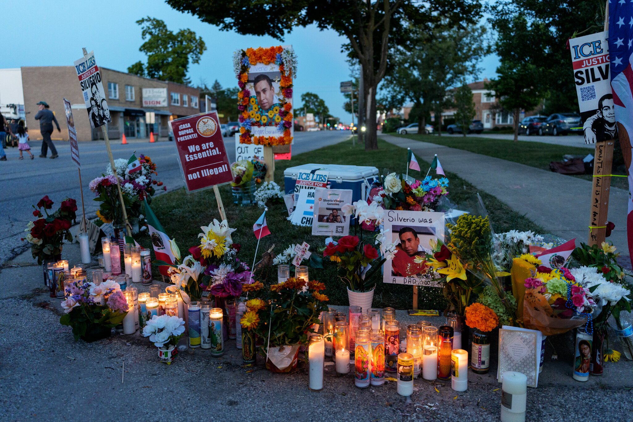 Illinois State Police to Investigate Fatal ICE Shooting