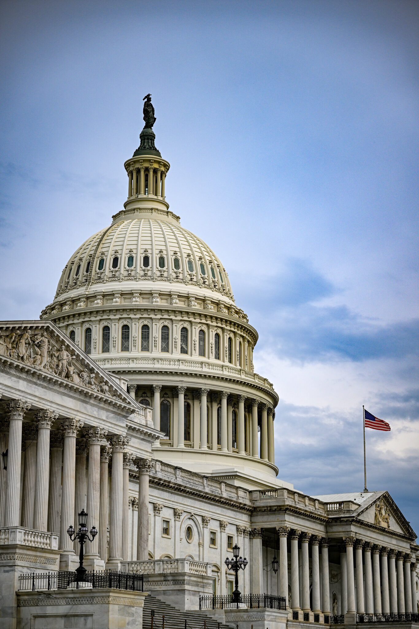 As U.S. Debt Hits a Worrying Milestone, Washington Barely Notices