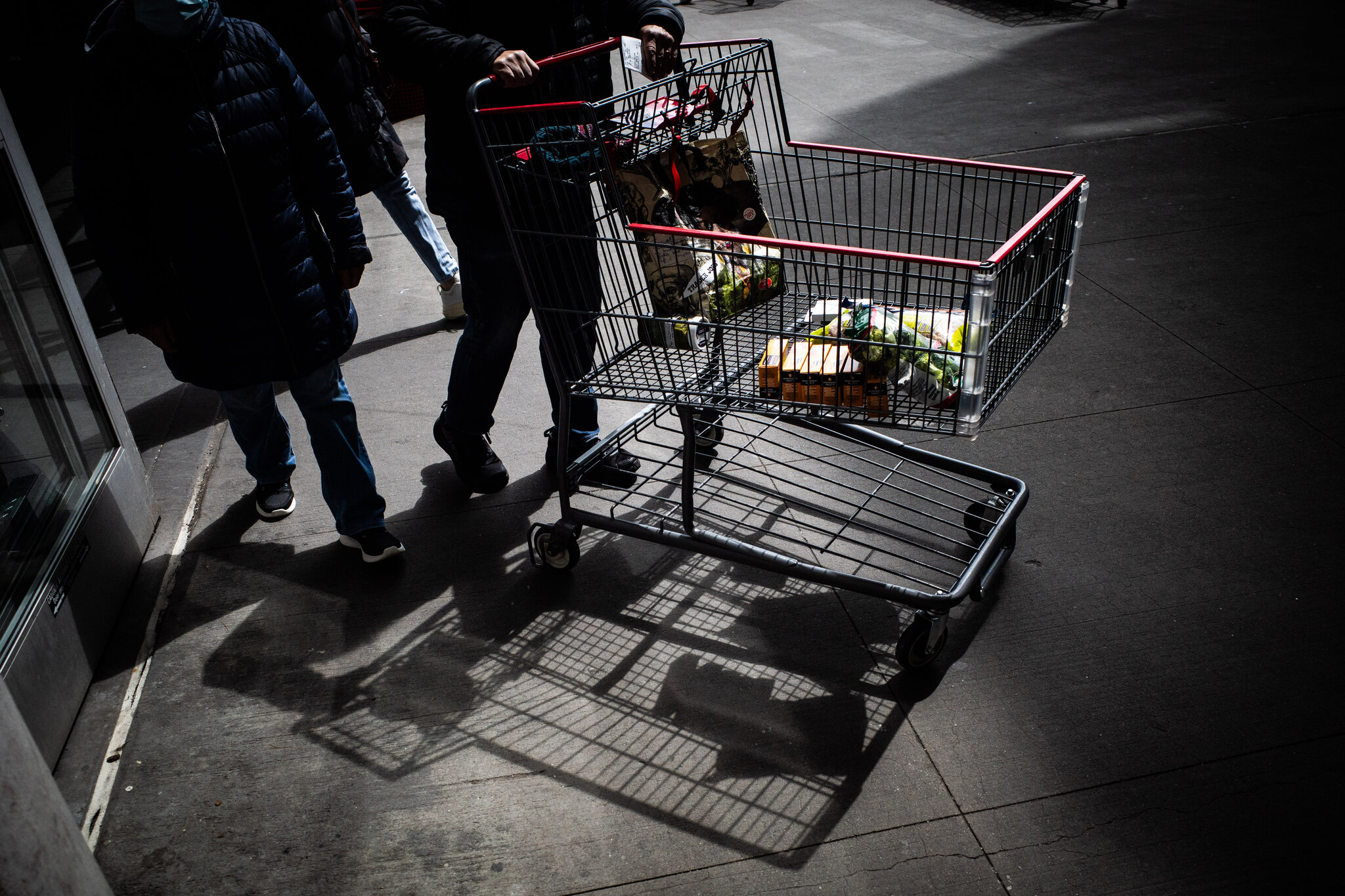 Fed Turns Focus to Inflation as Job Market Stabilizes