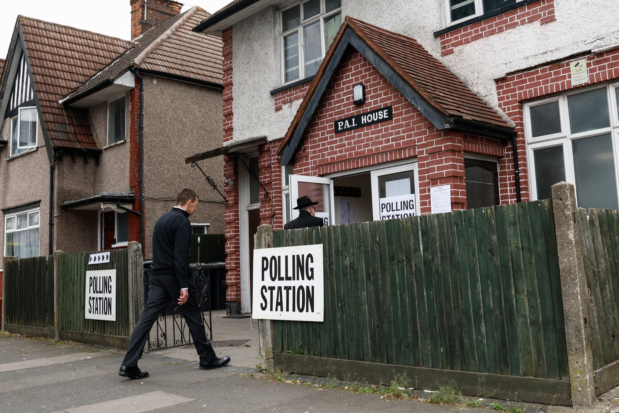Britain Has Entered a New Era of Multiparty Politics. It’s Messy.