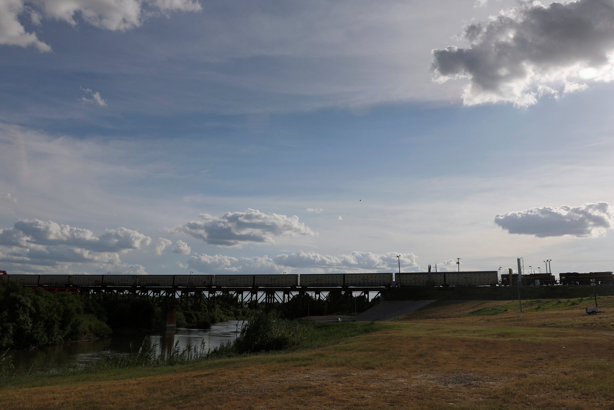 Officials Identify Mexican Woman Among 6 Found Dead in Laredo Train Car