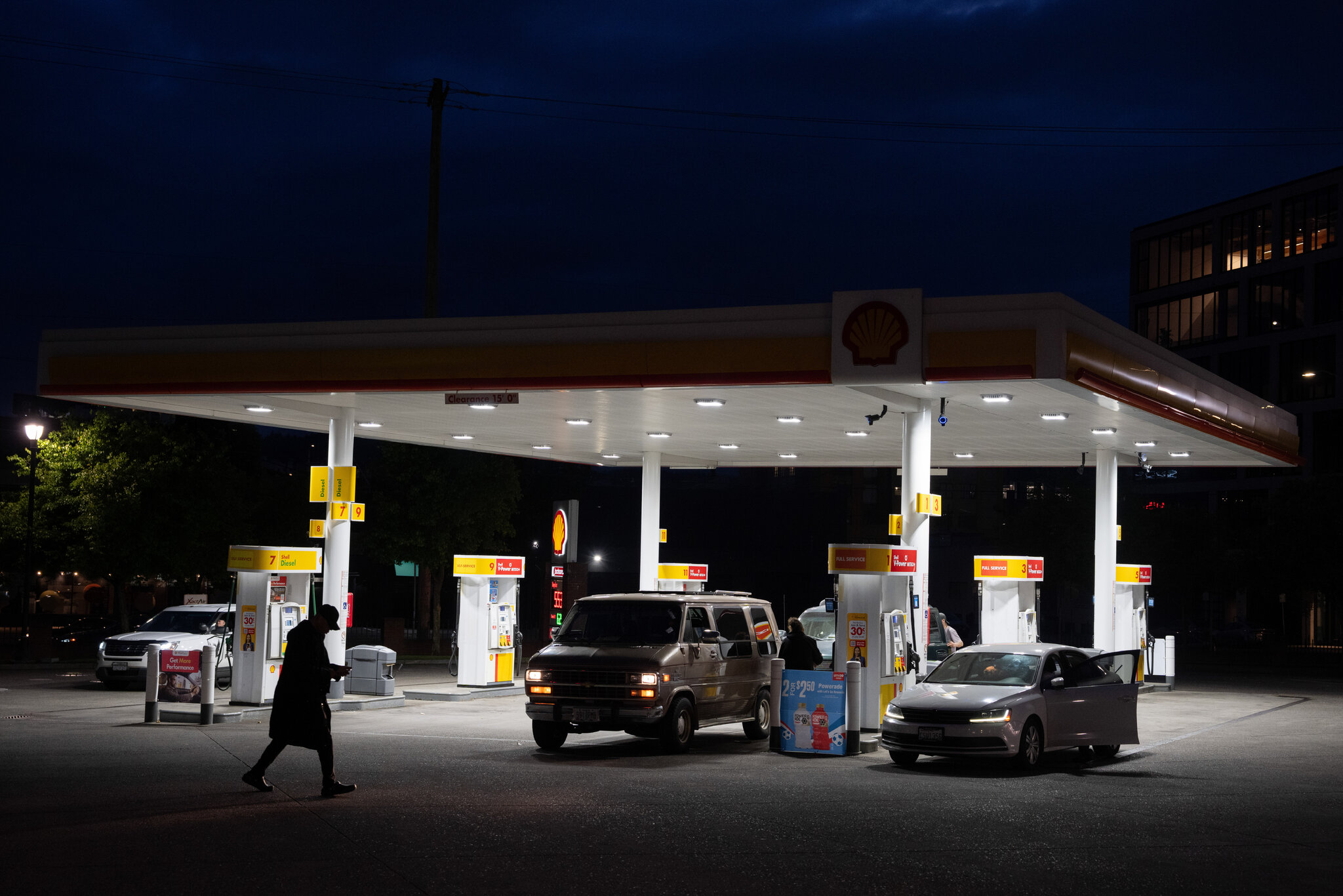 Trump Proposes Suspending Federal Gas Tax Until Prices Fall