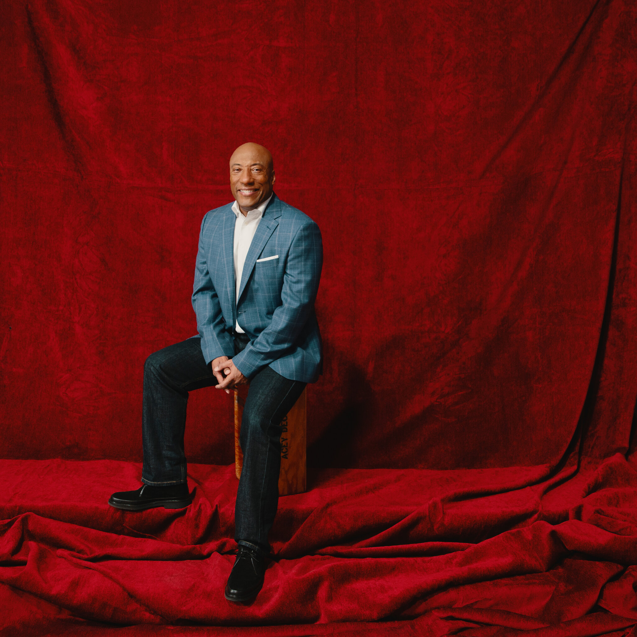 Byron Allen to Buy a Controlling Stake in BuzzFeed
