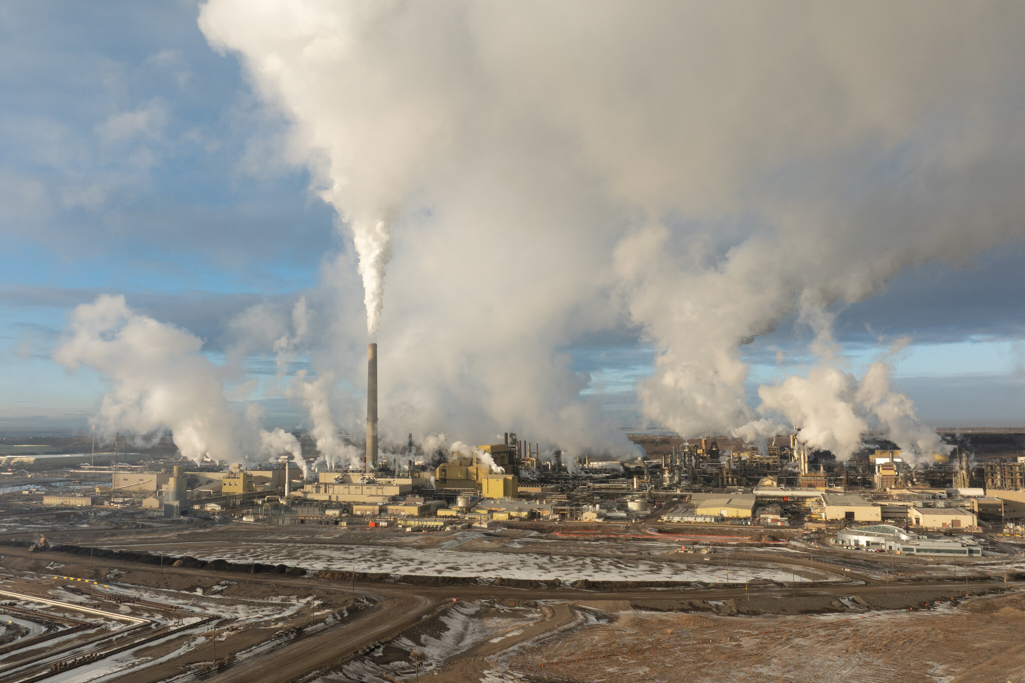 Canada and Alberta Agree to Raise Carbon Prices as Pipeline Tradeoff