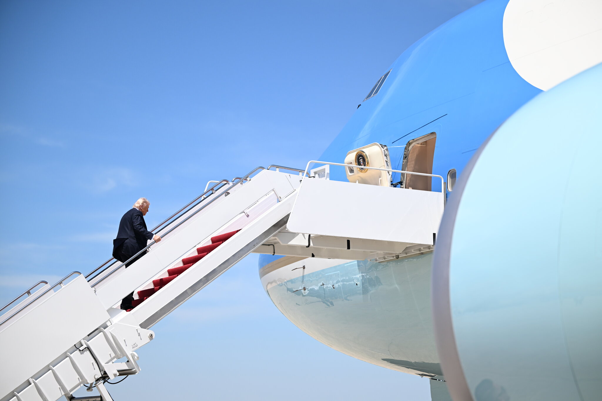 Tariff Refunds Begin to Reach Businesses as Trump Lashes Out at Court