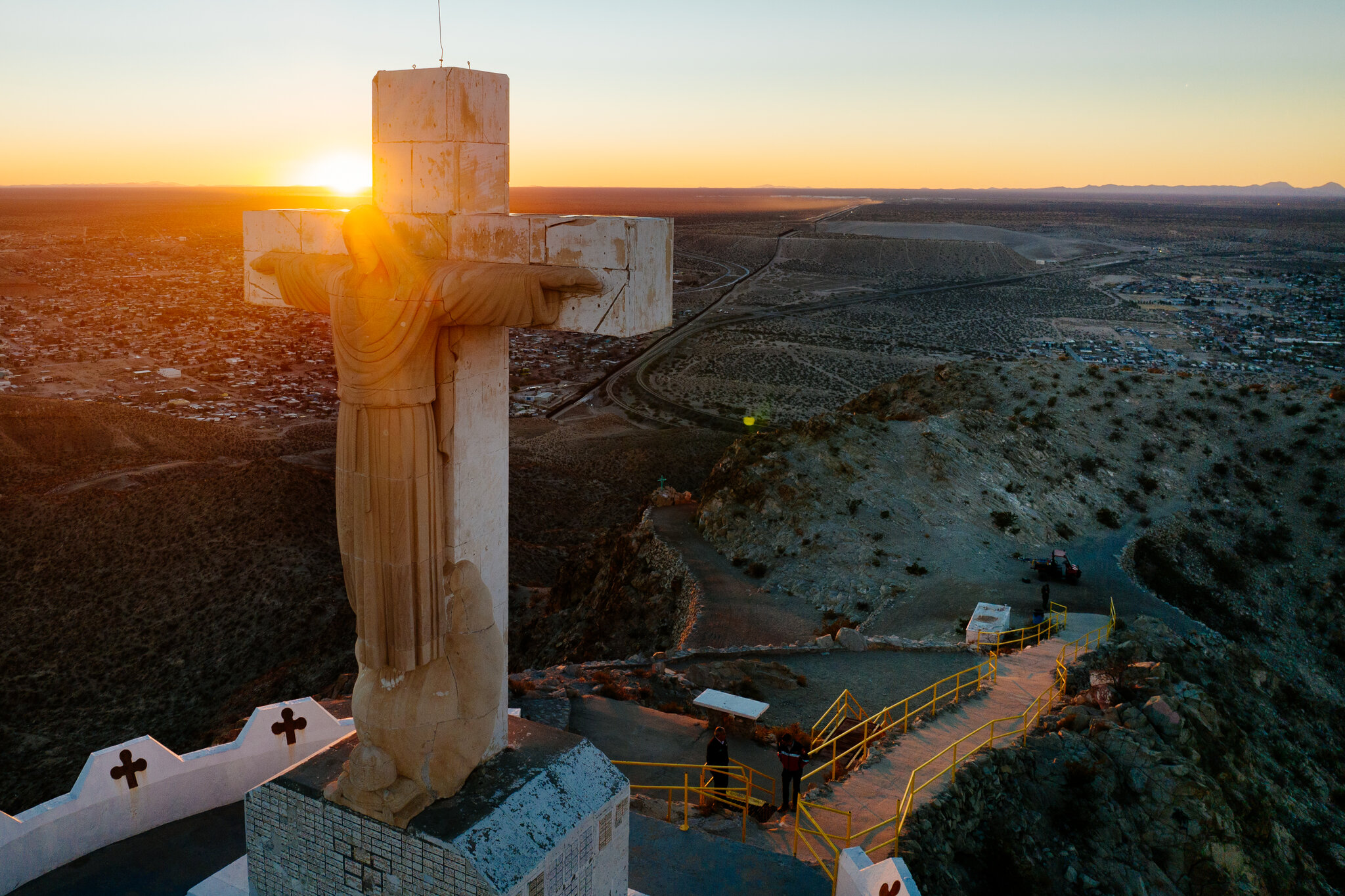 New Mexico Diocese Tries to Block Government From Seizing Land for Border Wall