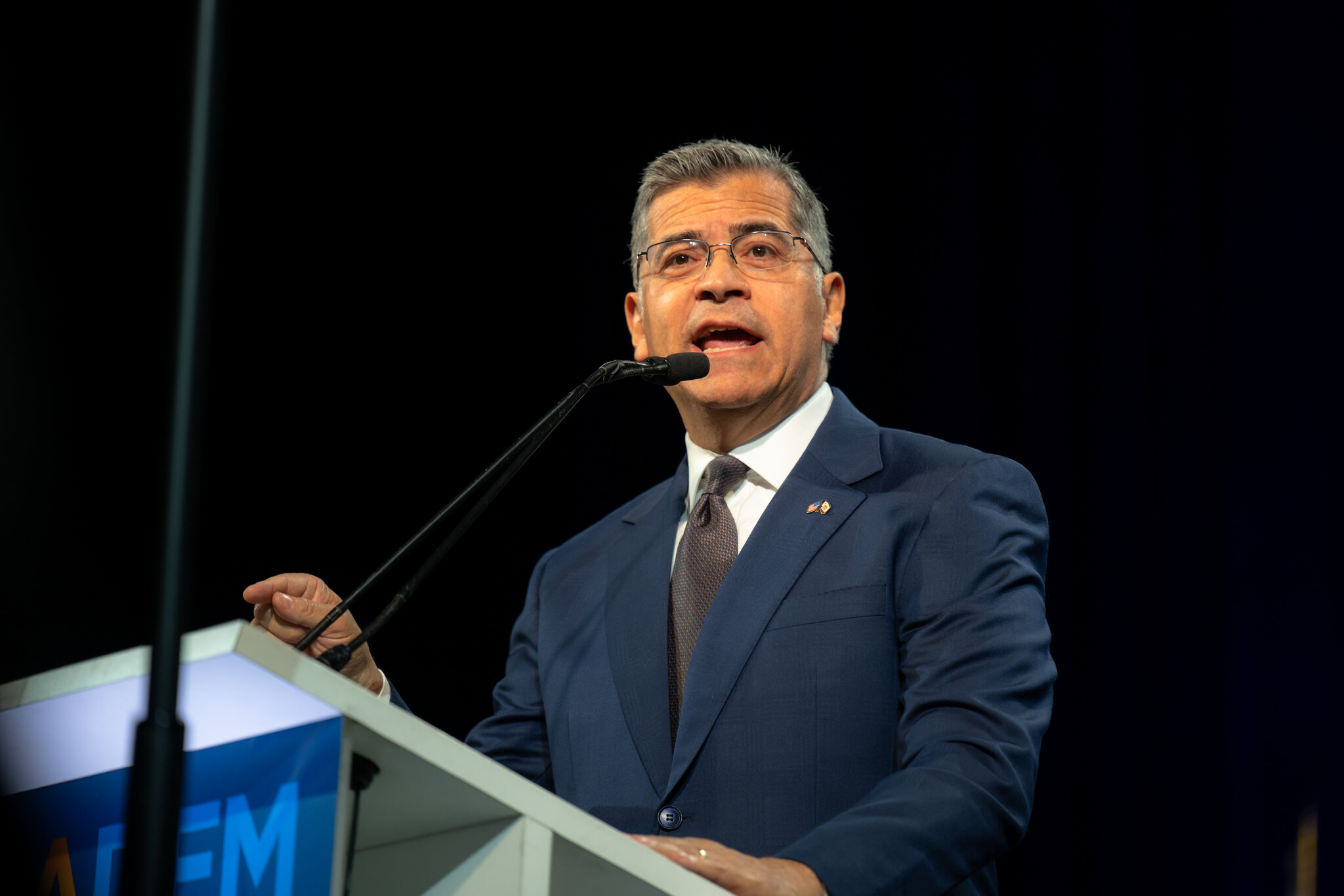 Why the Migrant Child Crisis Is Roiling the California Governor Race