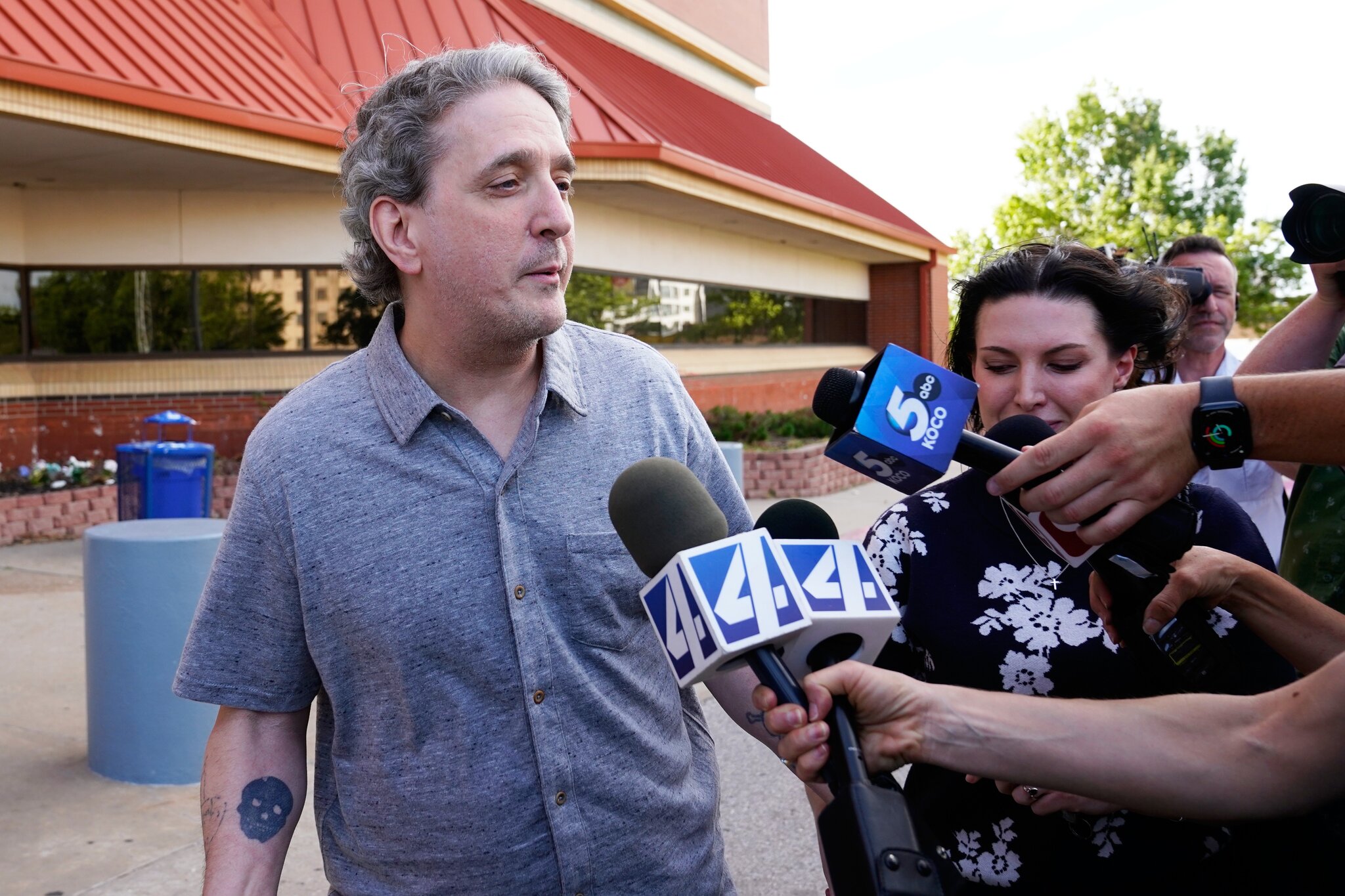 Former Oklahoma Death Row Prisoner Freed Before Retrial in a 1997 Killing