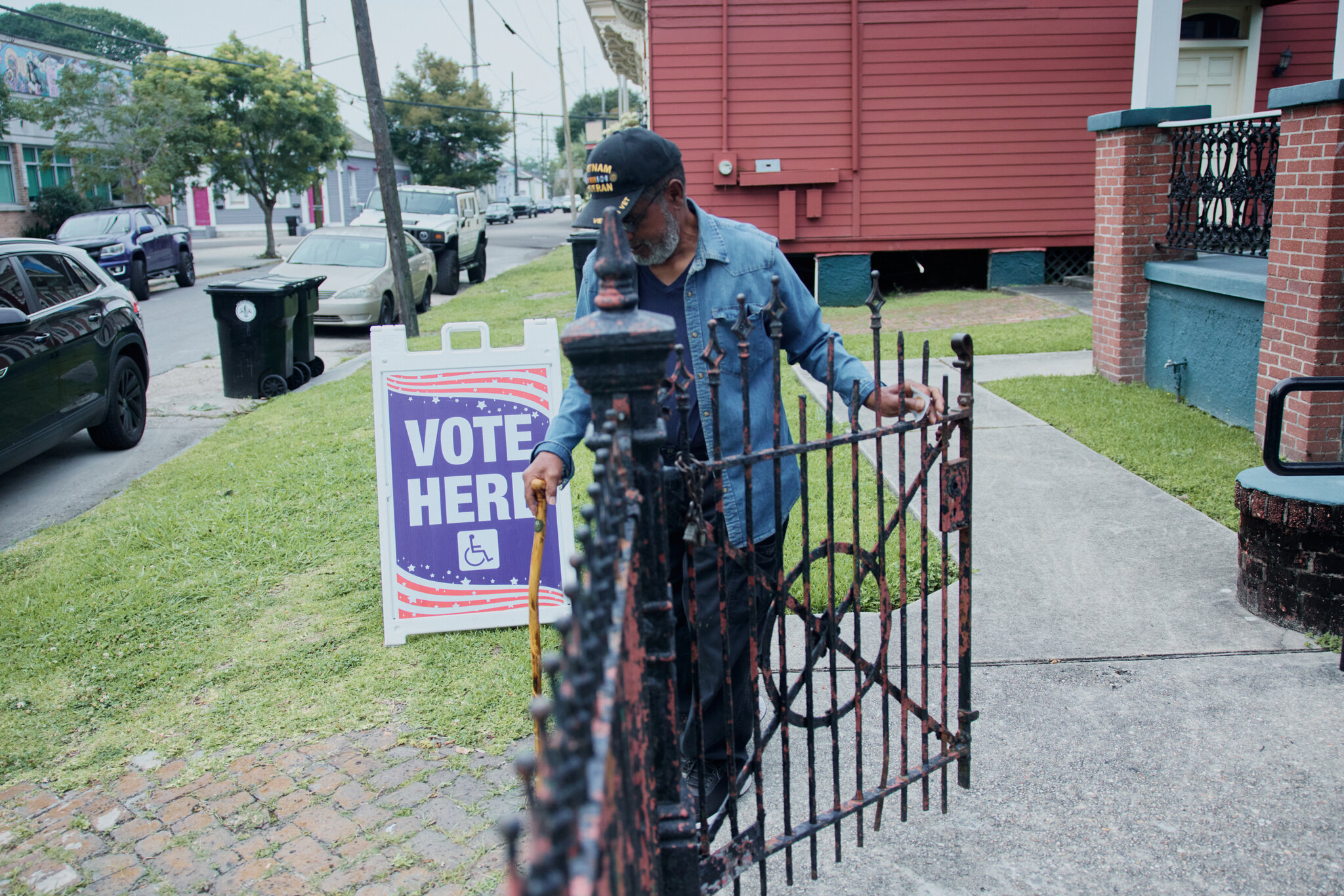 Voters in Louisiana Head to the Polls, Uncertain but Determined