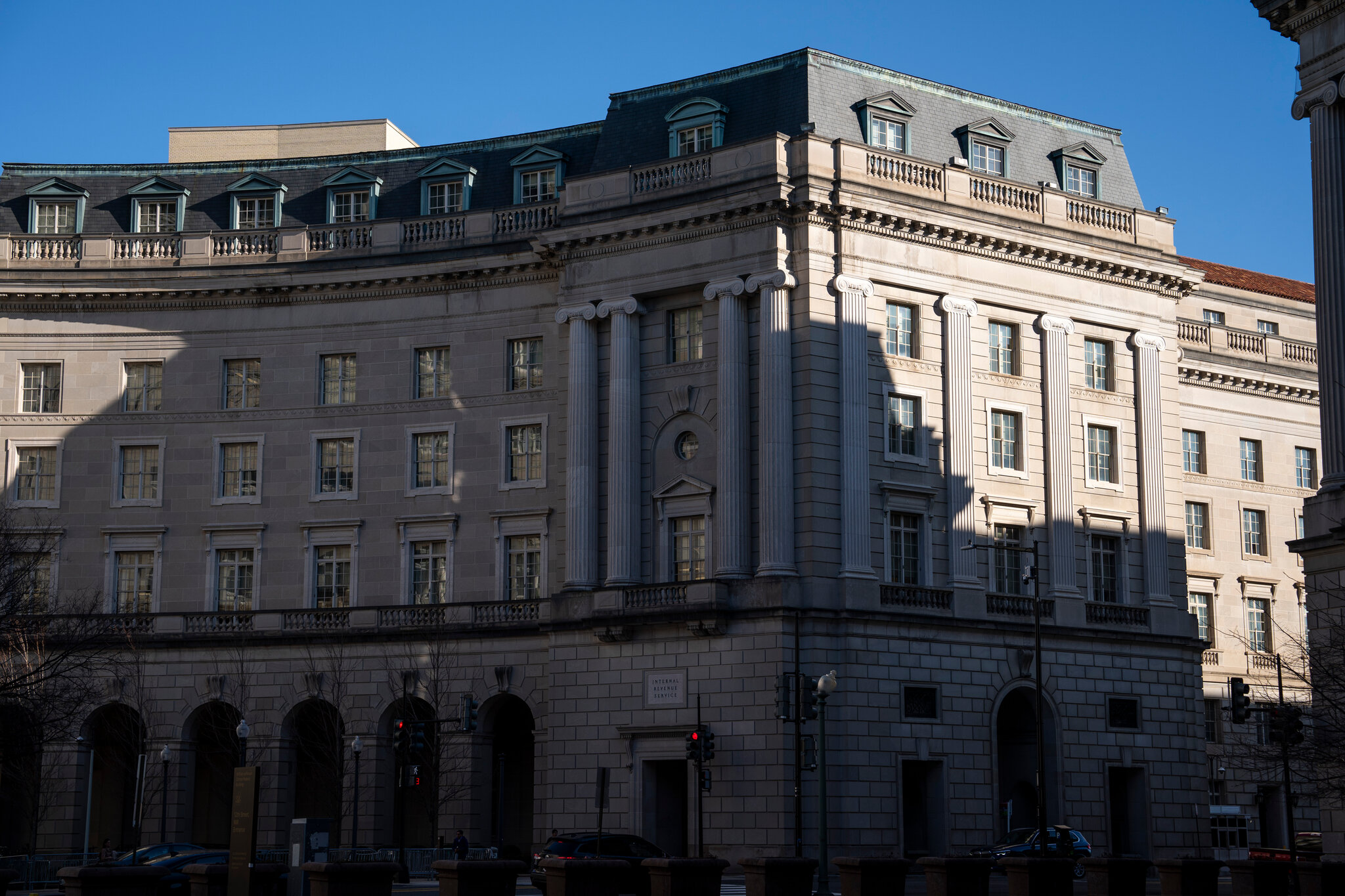Trump Withdraws His $10 Billion Suit Against the I.R.S.