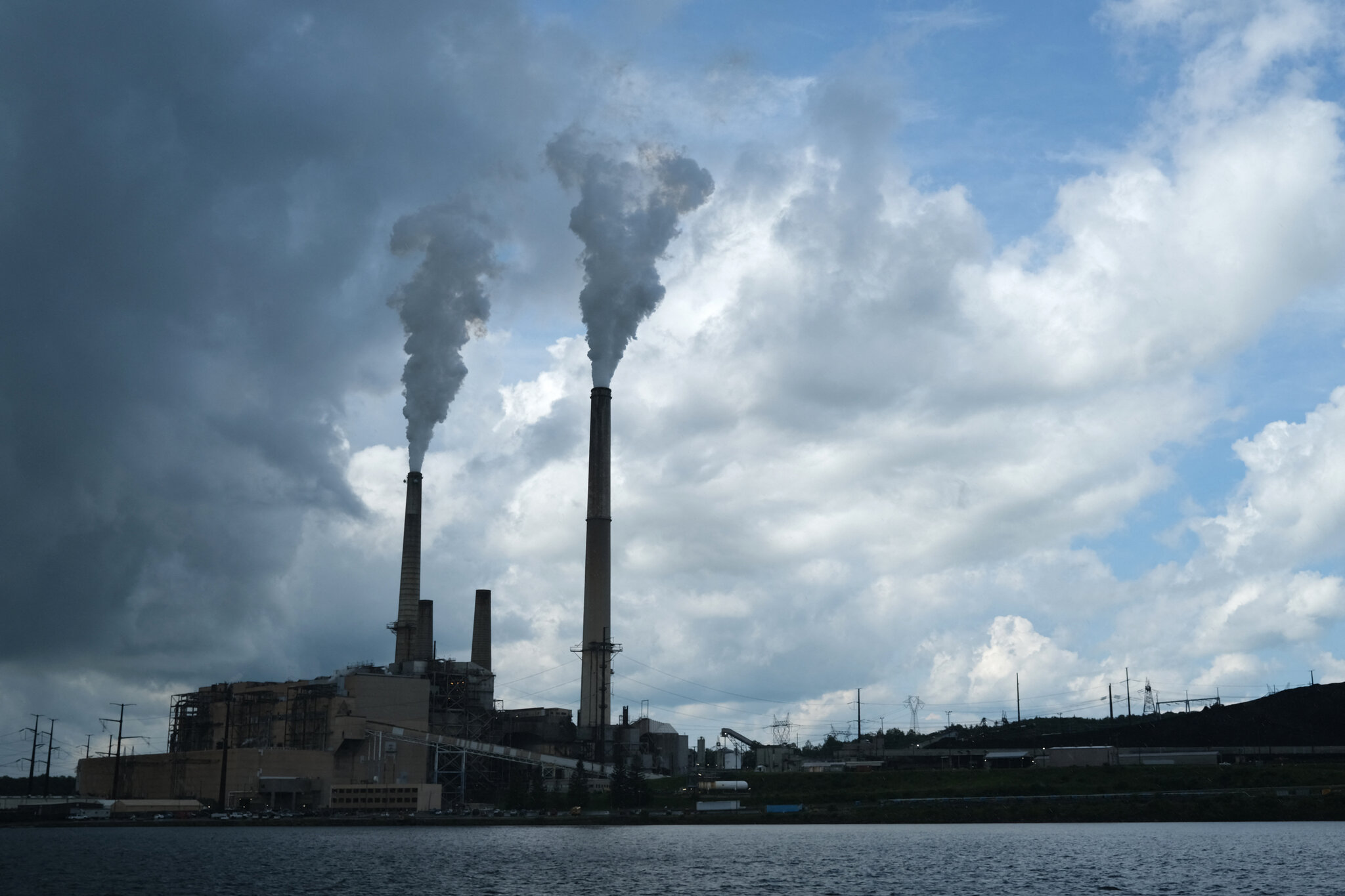 How an Ambitious Energy Giant Wielded Political Power in Florida