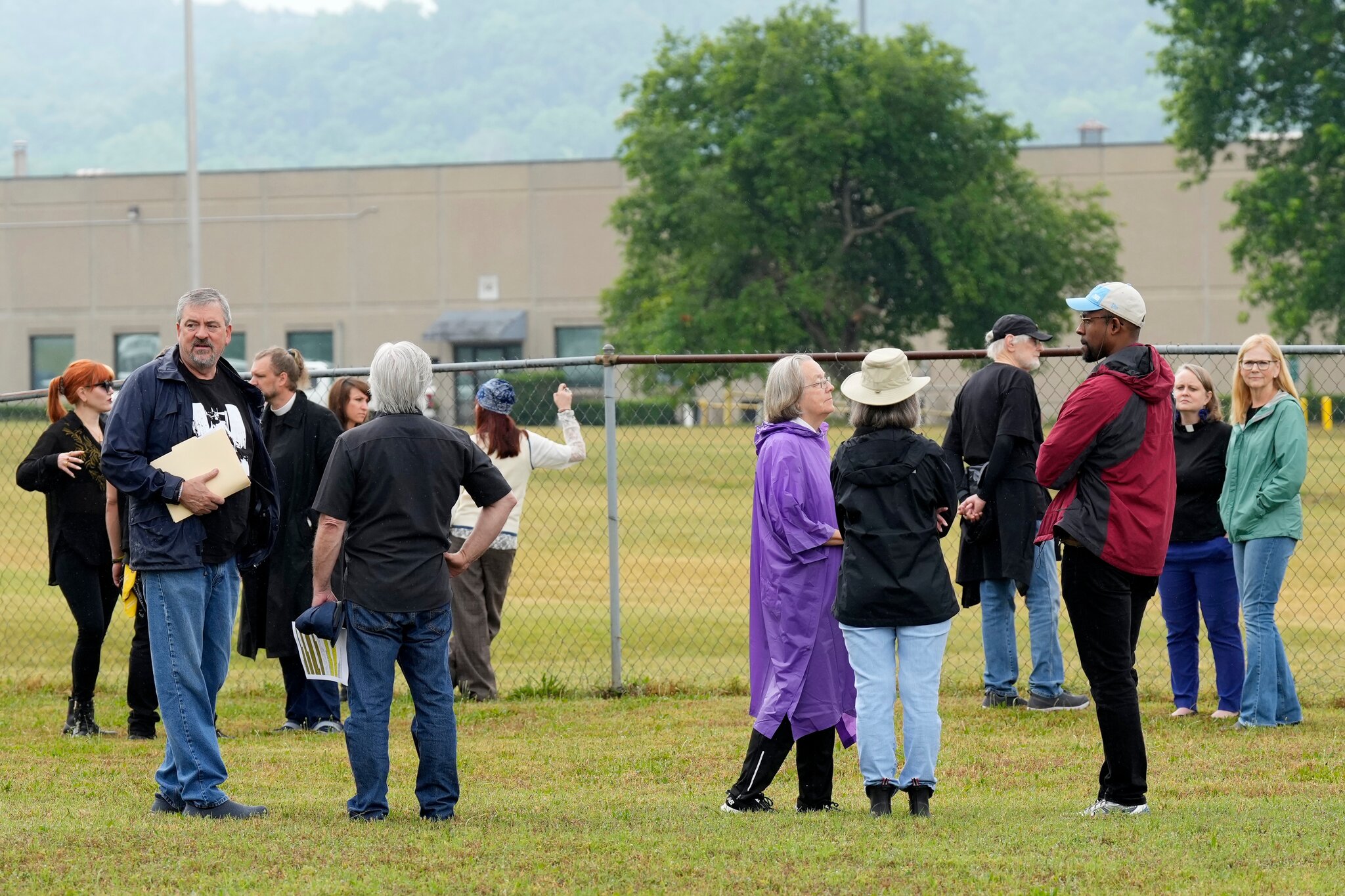 Tennessee Calls Off Execution After Staff Can’t Find Prisoner’s Vein