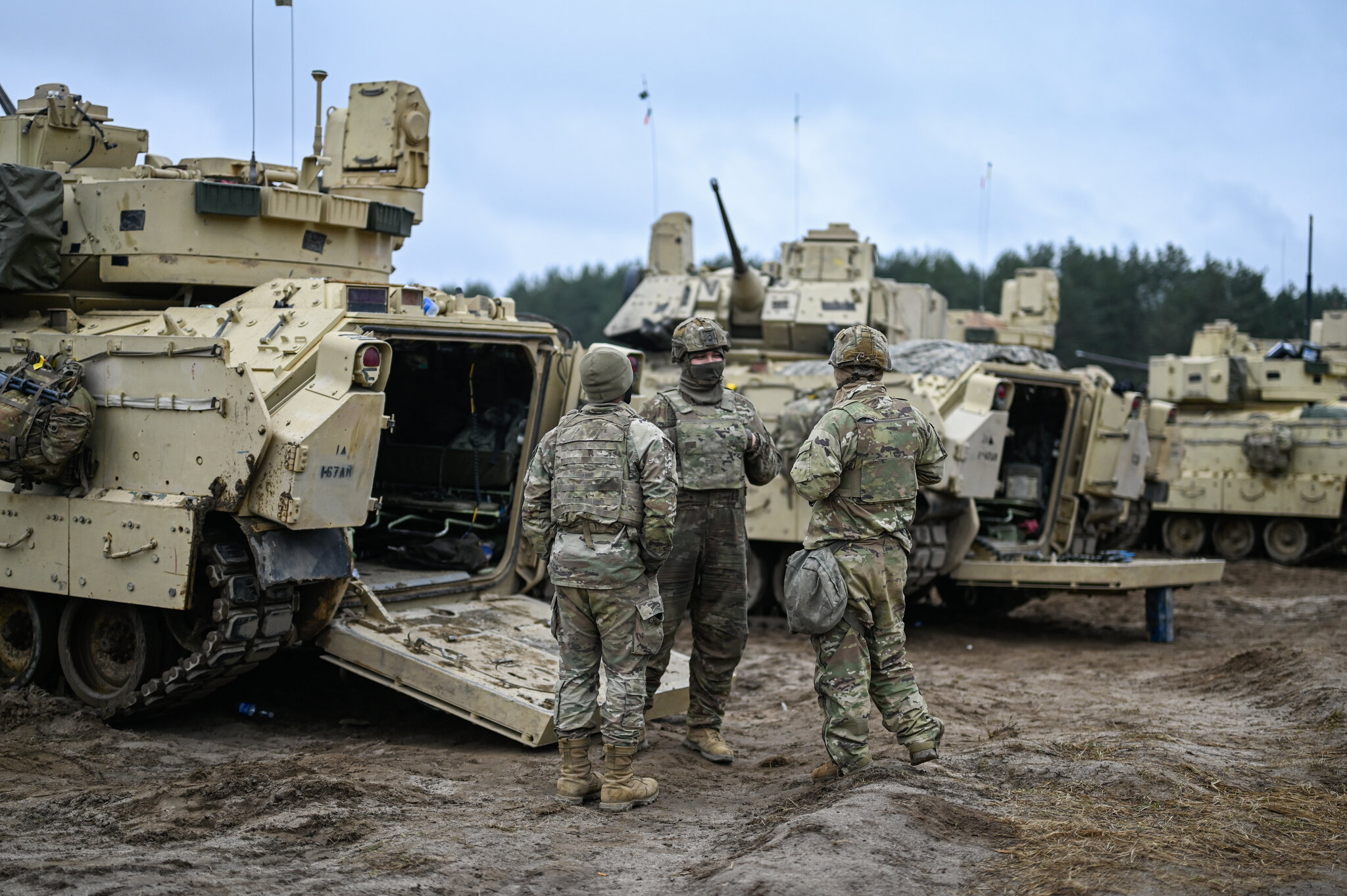 Europeans Remain Wary as Trump Promises Troops, an Apparent Reversal