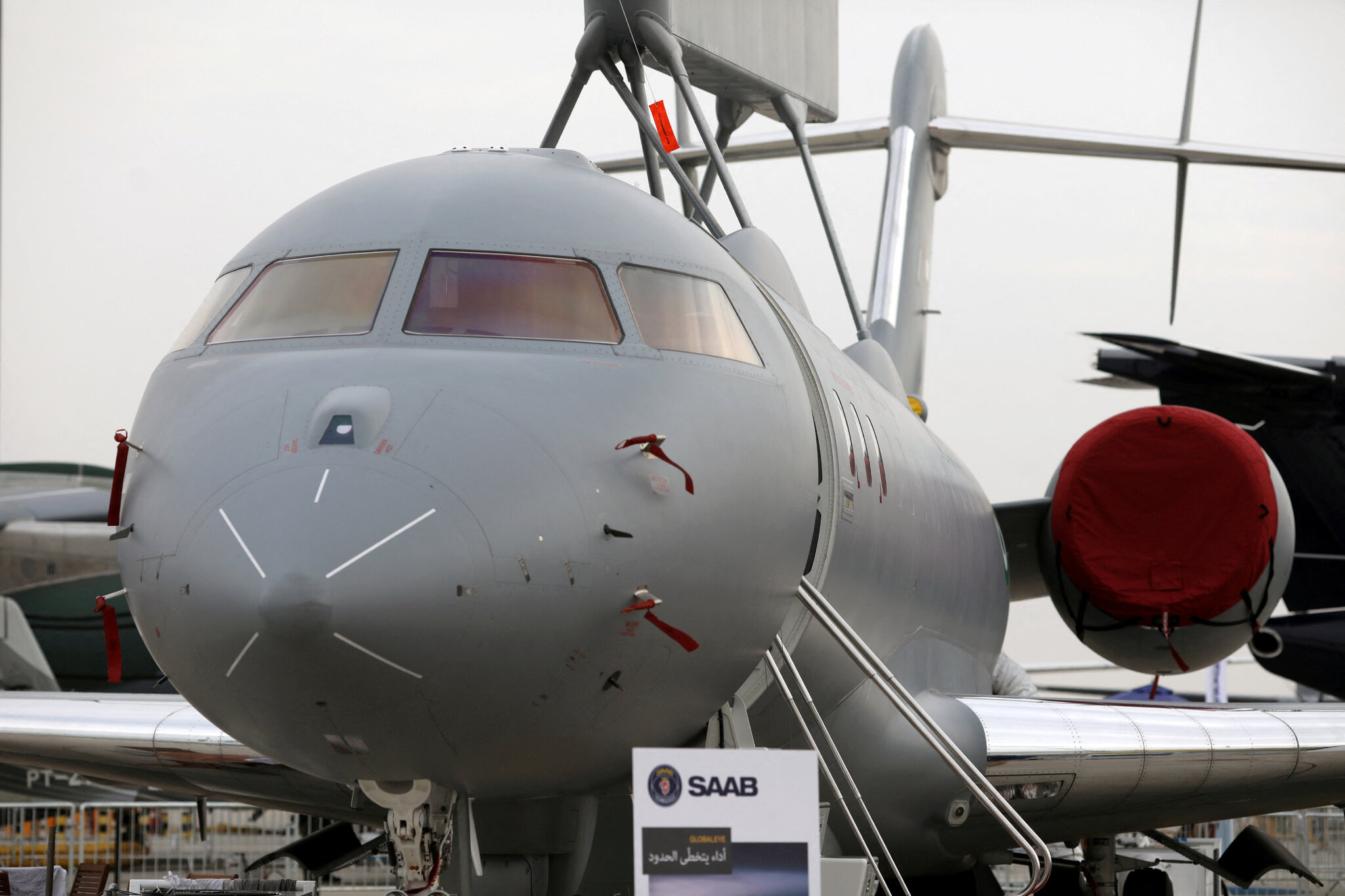 Canada Rejects U.S. Military Suppliers in Favor of Swedish Aircraft