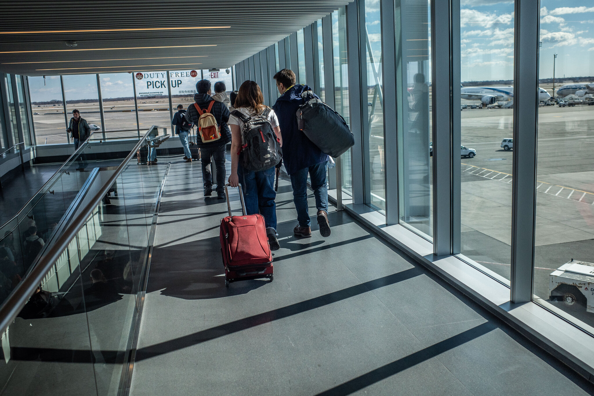 J.F.K. Airport to Begin Screening Some Passengers for Ebola