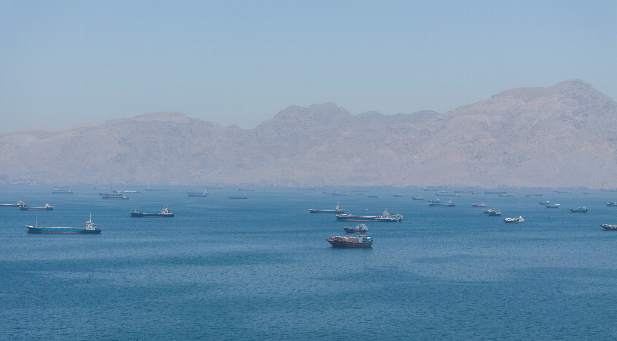 U.S. and Iran Move Toward Arrangement to Reopen the Strait of Hormuz