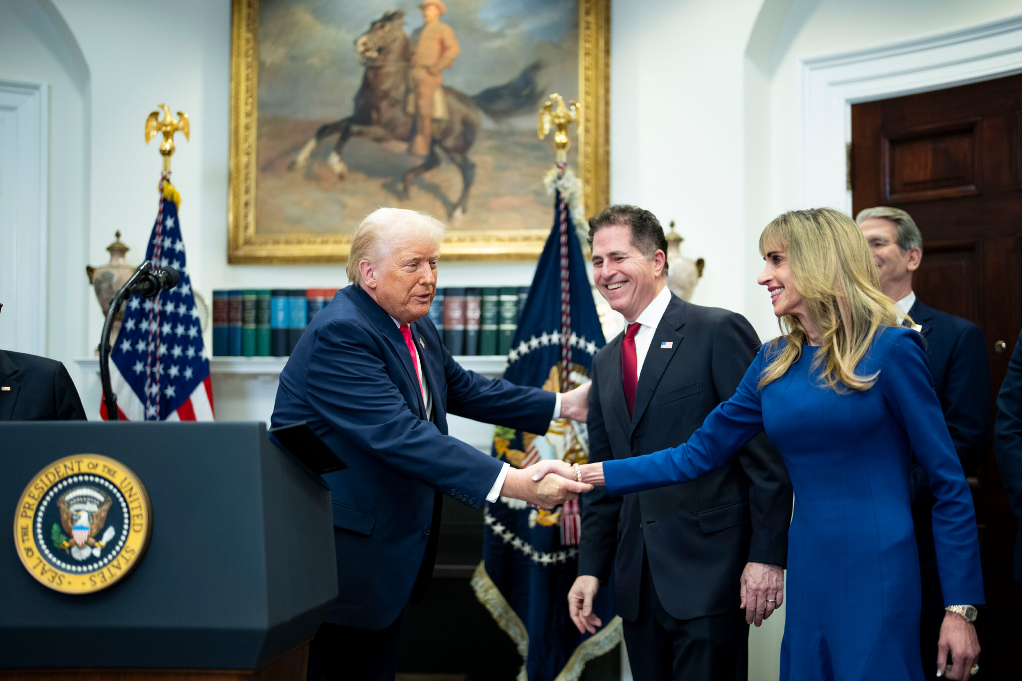 Dell Gets a $9.7 Billion Defense Contract. Trump’s Portfolio Stands to Benefit.