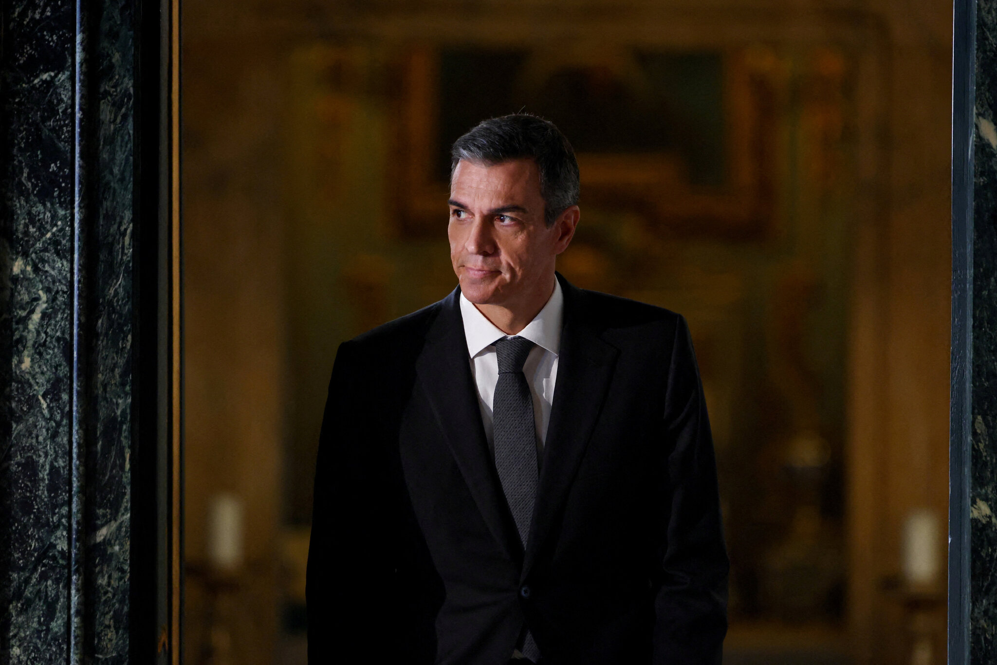 Pressure Grows on Spain’s Leader After Police Search His Party Office