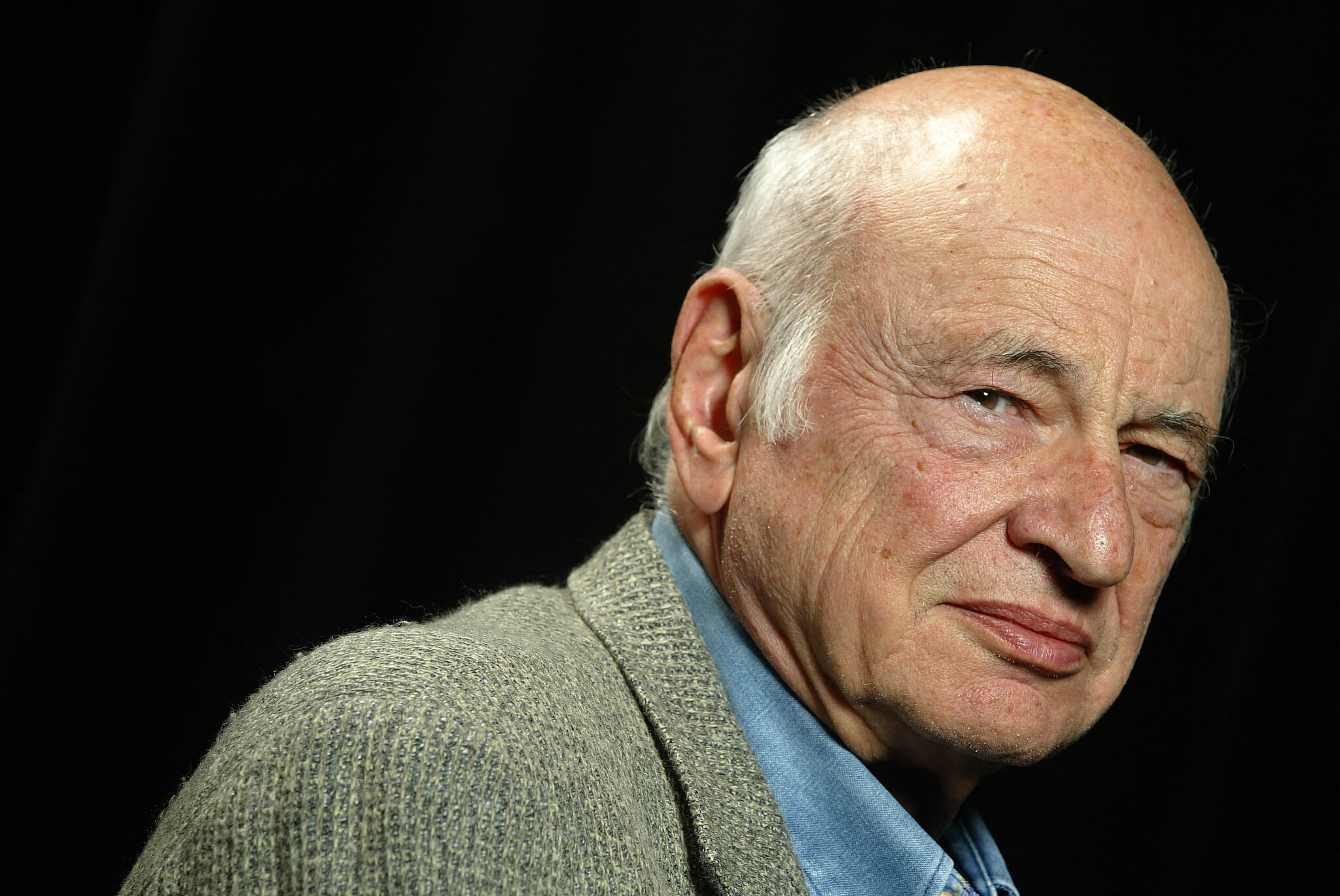 Edgar Morin, ‘Grandfather’ of French Intellectuals, Dies at 104