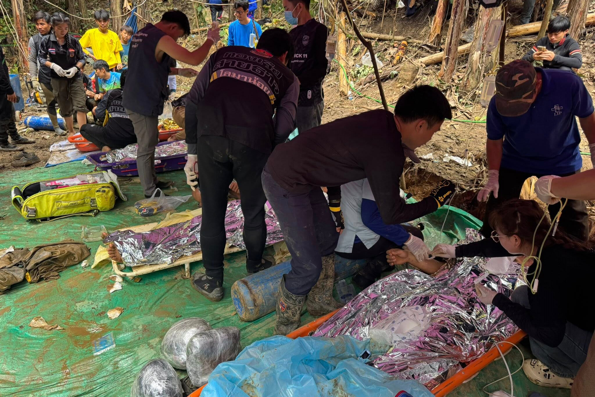 Five Miners Are Rescued After Week Trapped in Flooded Laos Cave