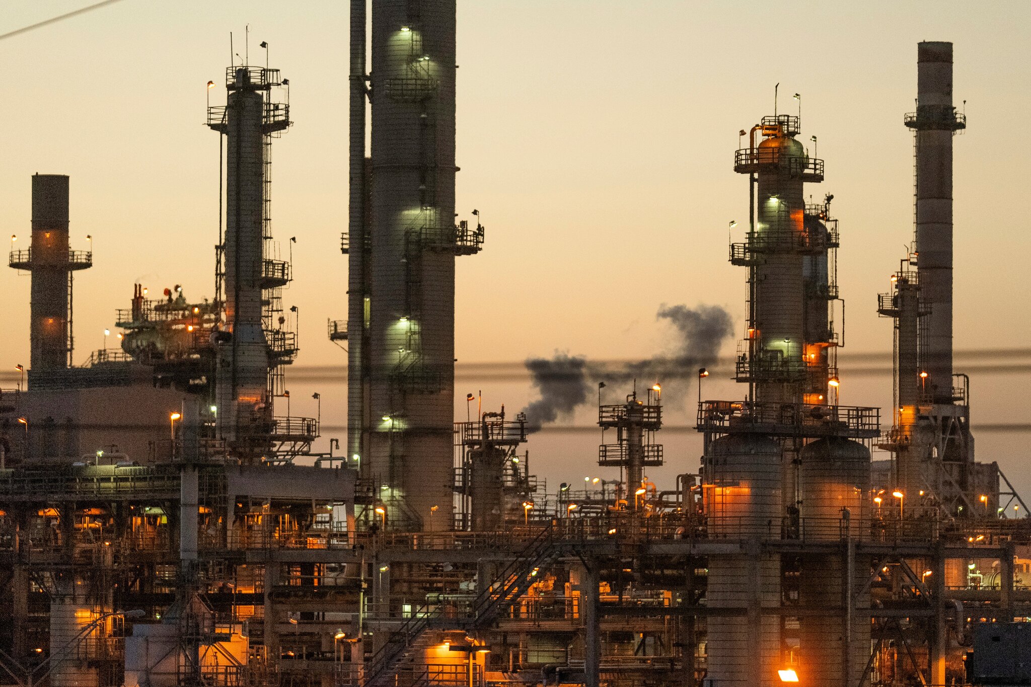 Oil Prices Jump as Middle East Tensions Build