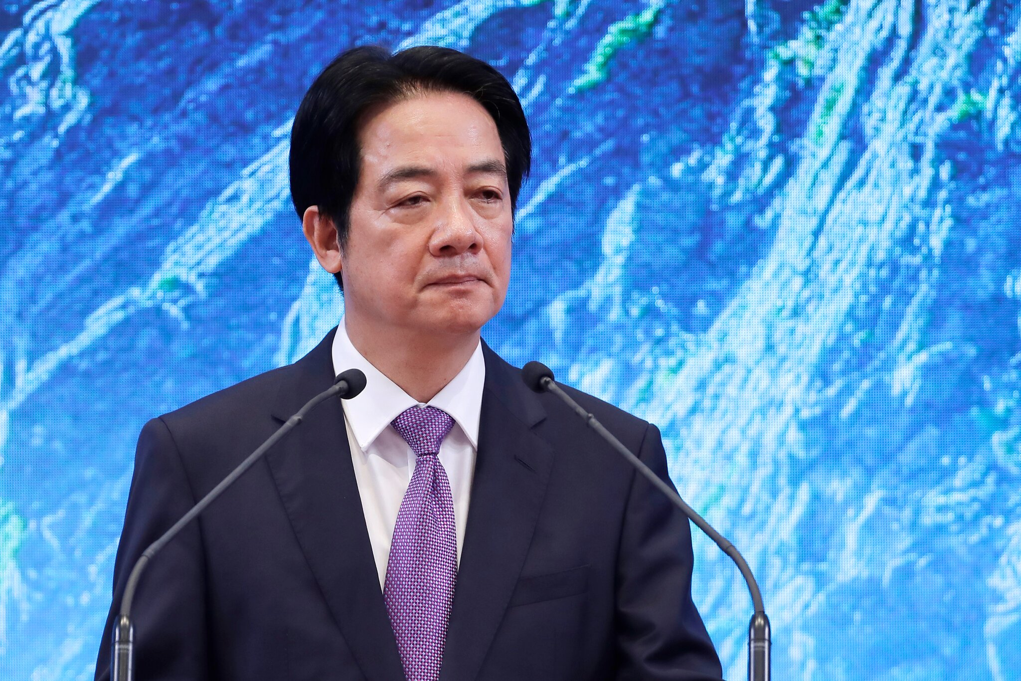 Taiwan Criticizes China Over Expulsion of Times Reporter