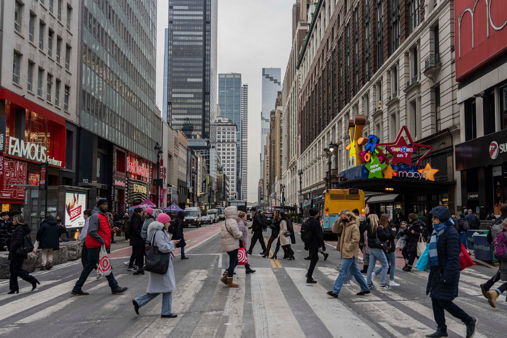 Mamdani Advances a Bus Lane Plan That the Trump Administration Blocked