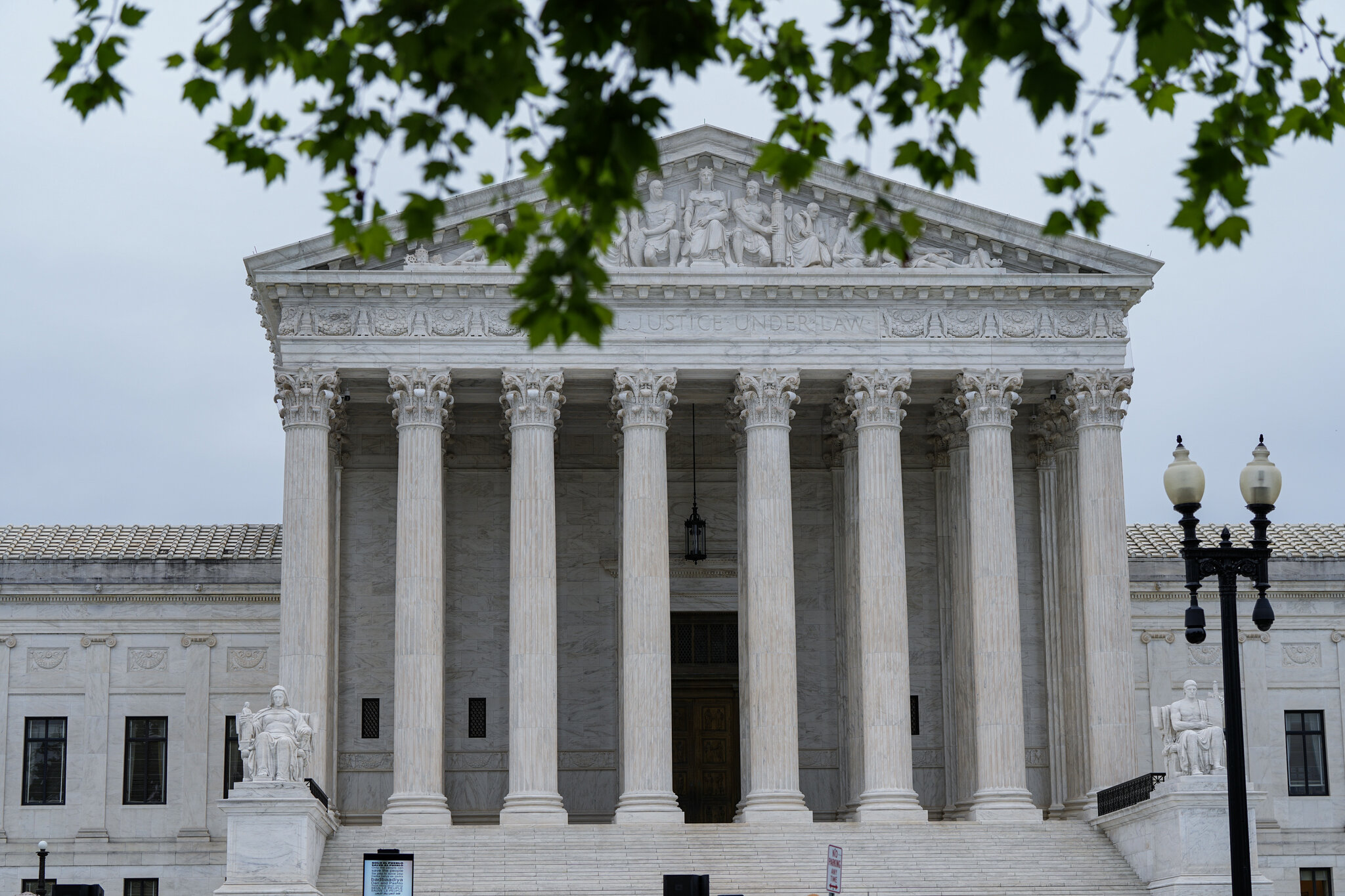 Supreme Court Lets Trump End Deportation Protection for Haitians and Syrians
