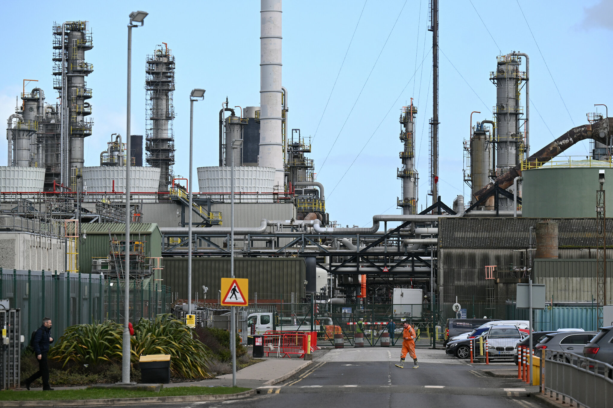 Even if Oil Prices Peak Soon, the Global Economy Will Slow This Year