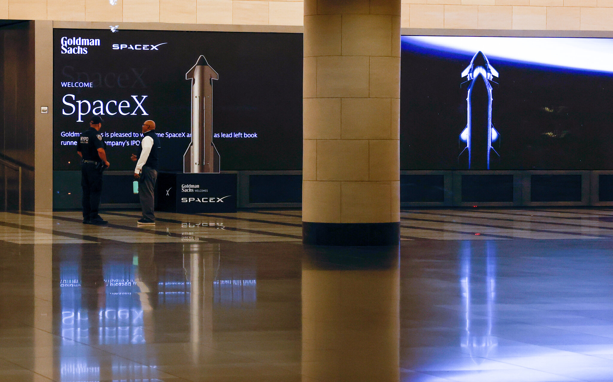Wall Street Is Going Gaga for SpaceX